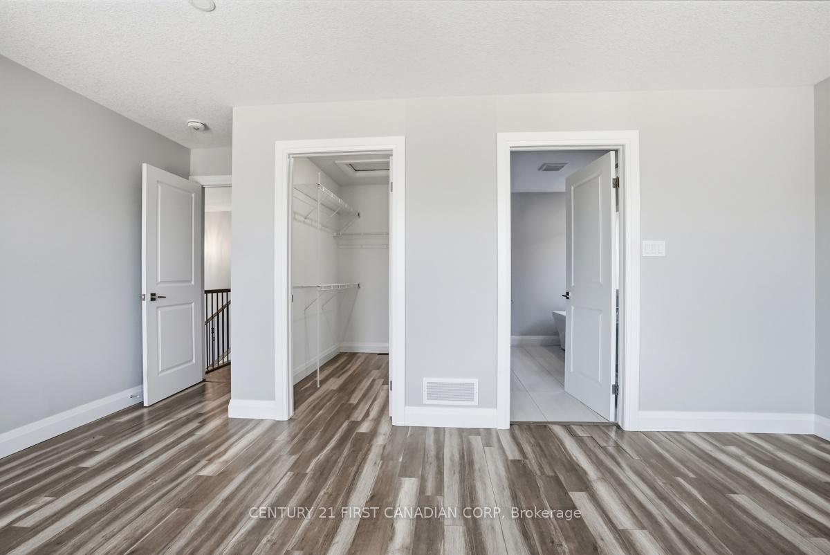 Photo 19 of Unit UPPER, 2775 Oriole Drive, London, South U — HOMEH