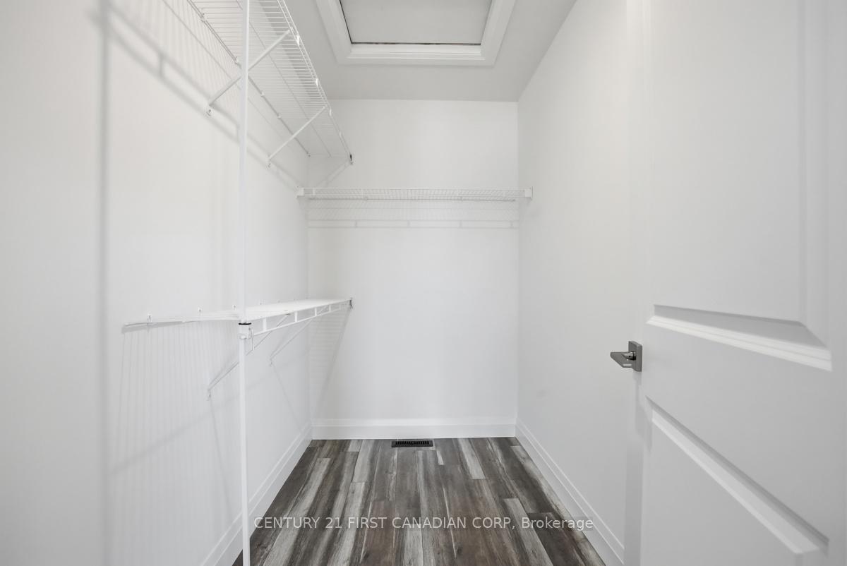 Photo 20 of Unit UPPER, 2775 Oriole Drive, London, South U — HOMEH