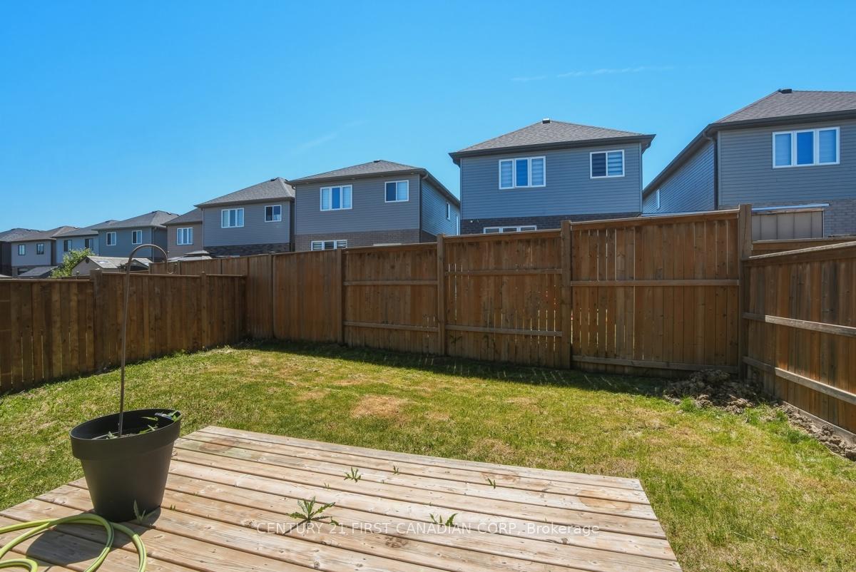 Photo 32 of Unit UPPER, 2775 Oriole Drive, London, South U — HOMEH