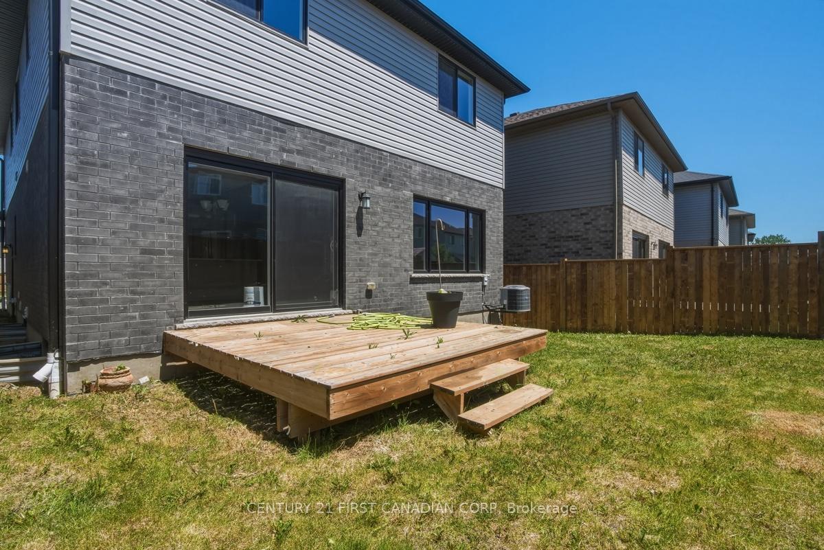 Photo 33 of Unit UPPER, 2775 Oriole Drive, London, South U — HOMEH
