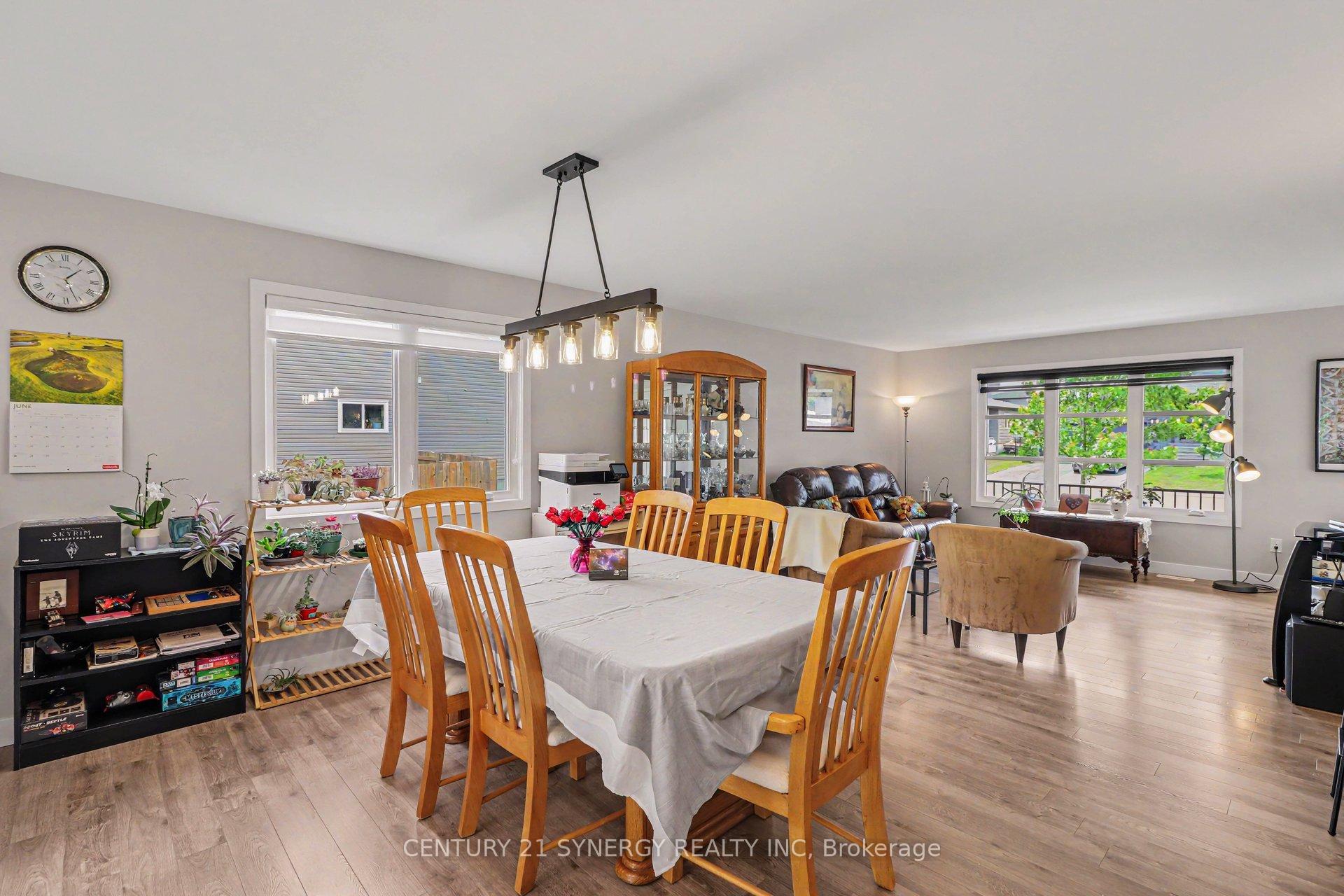 Photo 11 of 27 Calco Crescent, North Stormont, Moose Creek — HOMEH