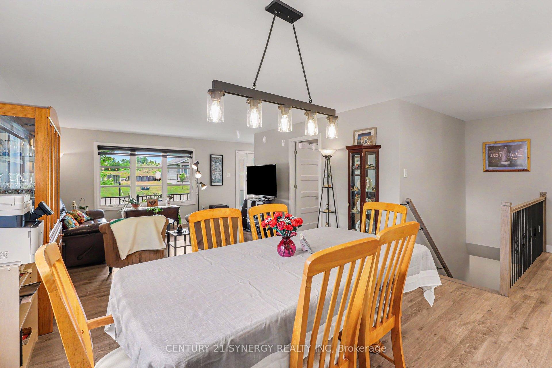 Photo 13 of 27 Calco Crescent, North Stormont, Moose Creek — HOMEH