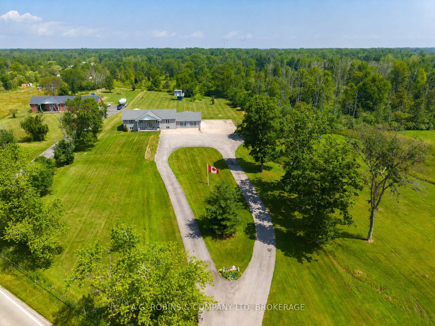 Photo of 12312 Lakeshore Road