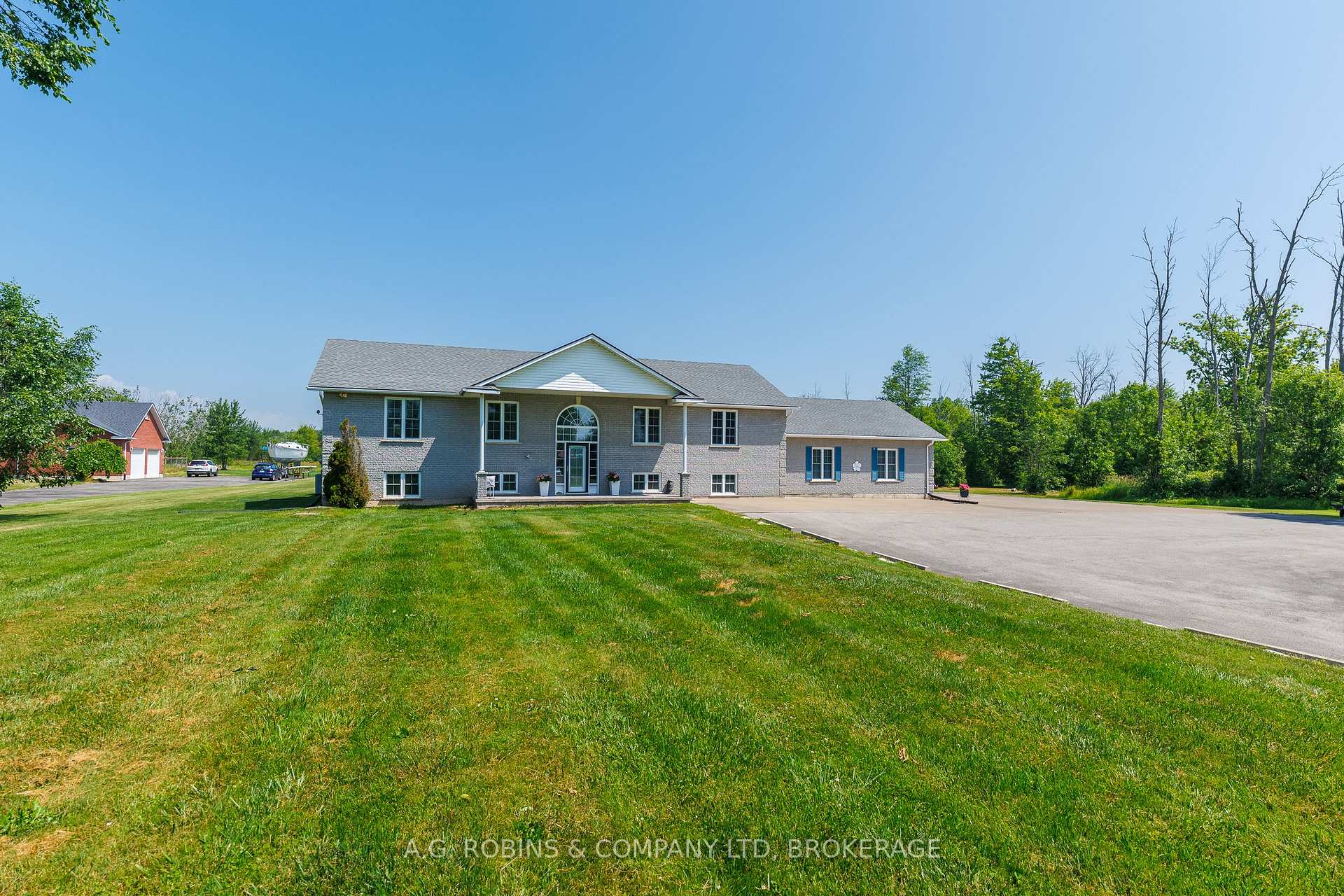 Photo 7 of 12312 Lakeshore Road, Wainfleet, Lakeshore — HOMEH