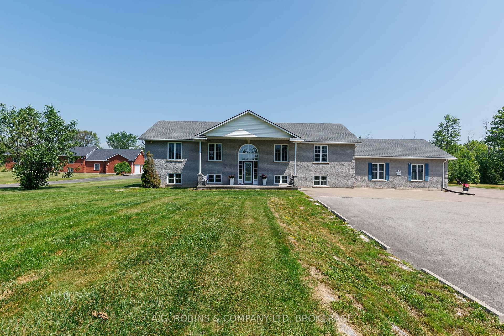 Photo 8 of 12312 Lakeshore Road, Wainfleet, Lakeshore — HOMEH
