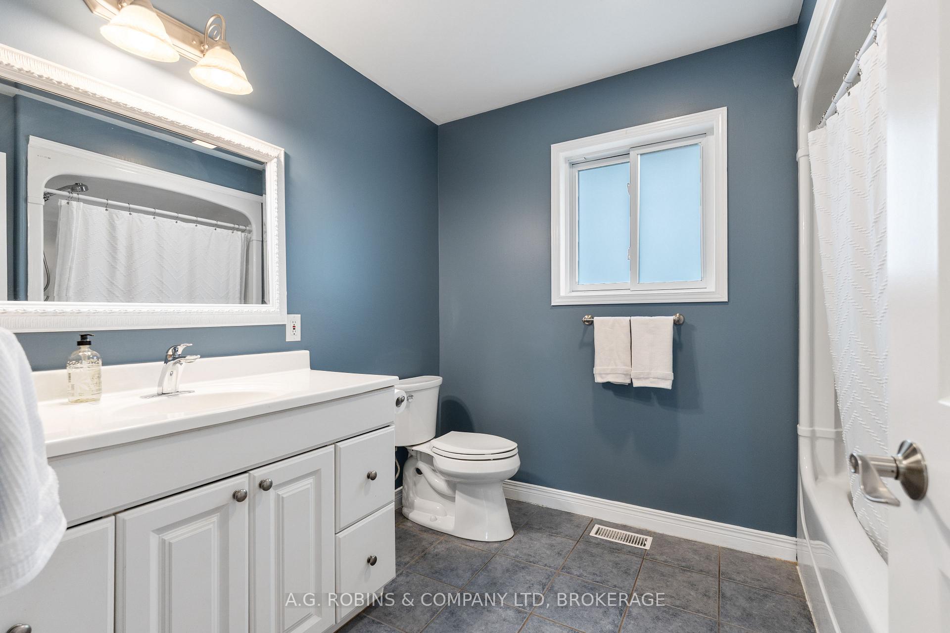 Photo 36 of 12312 Lakeshore Road, Wainfleet, Lakeshore — HOMEH