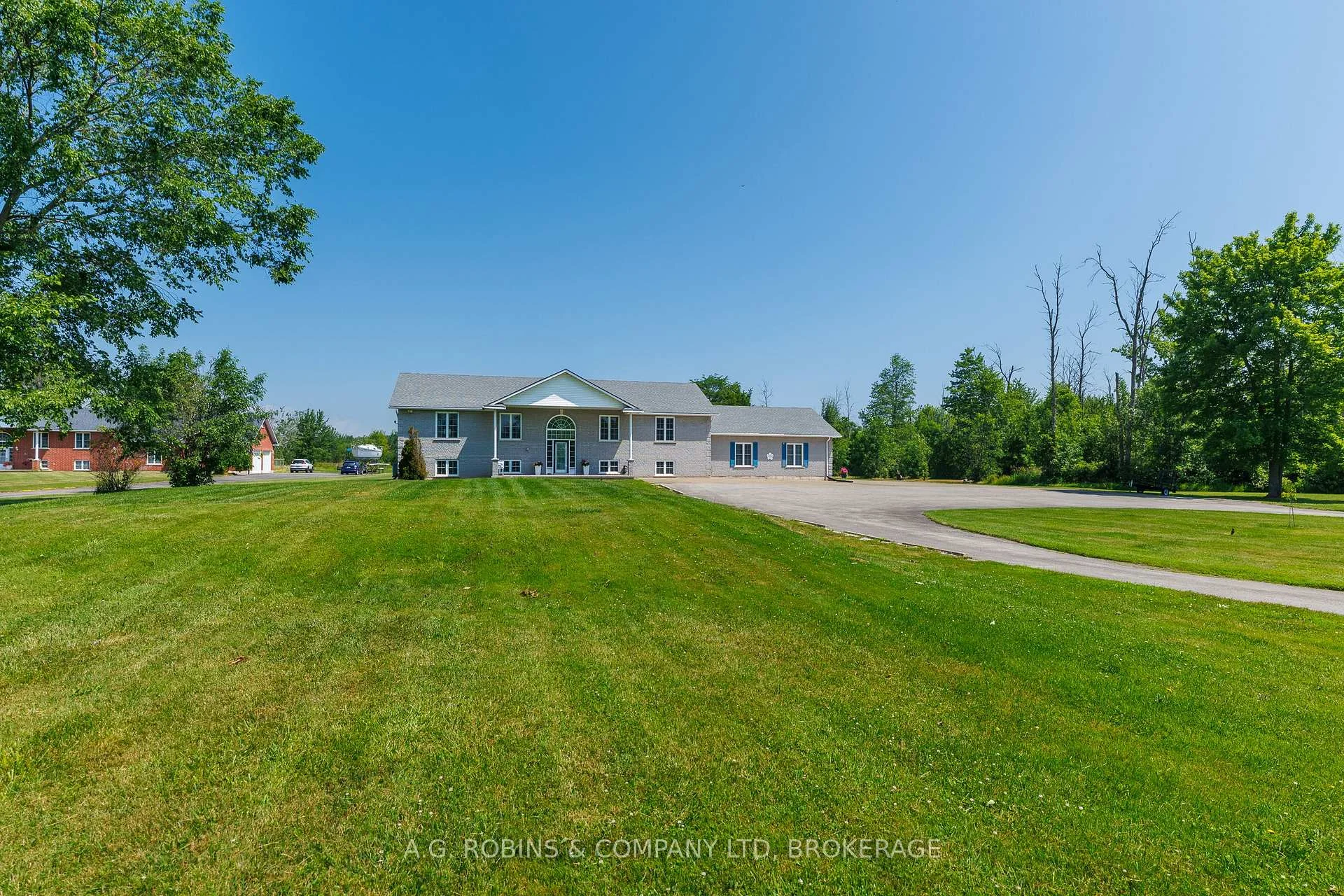 Photo 10 of 12312 Lakeshore Road, Wainfleet, Lakeshore — HOMEH