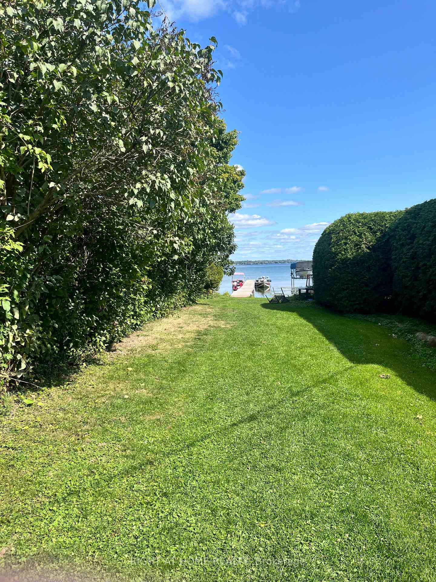 Photo 5 of 414 Limerick Street, Innisfil, Rural Innisfil — HOMEH