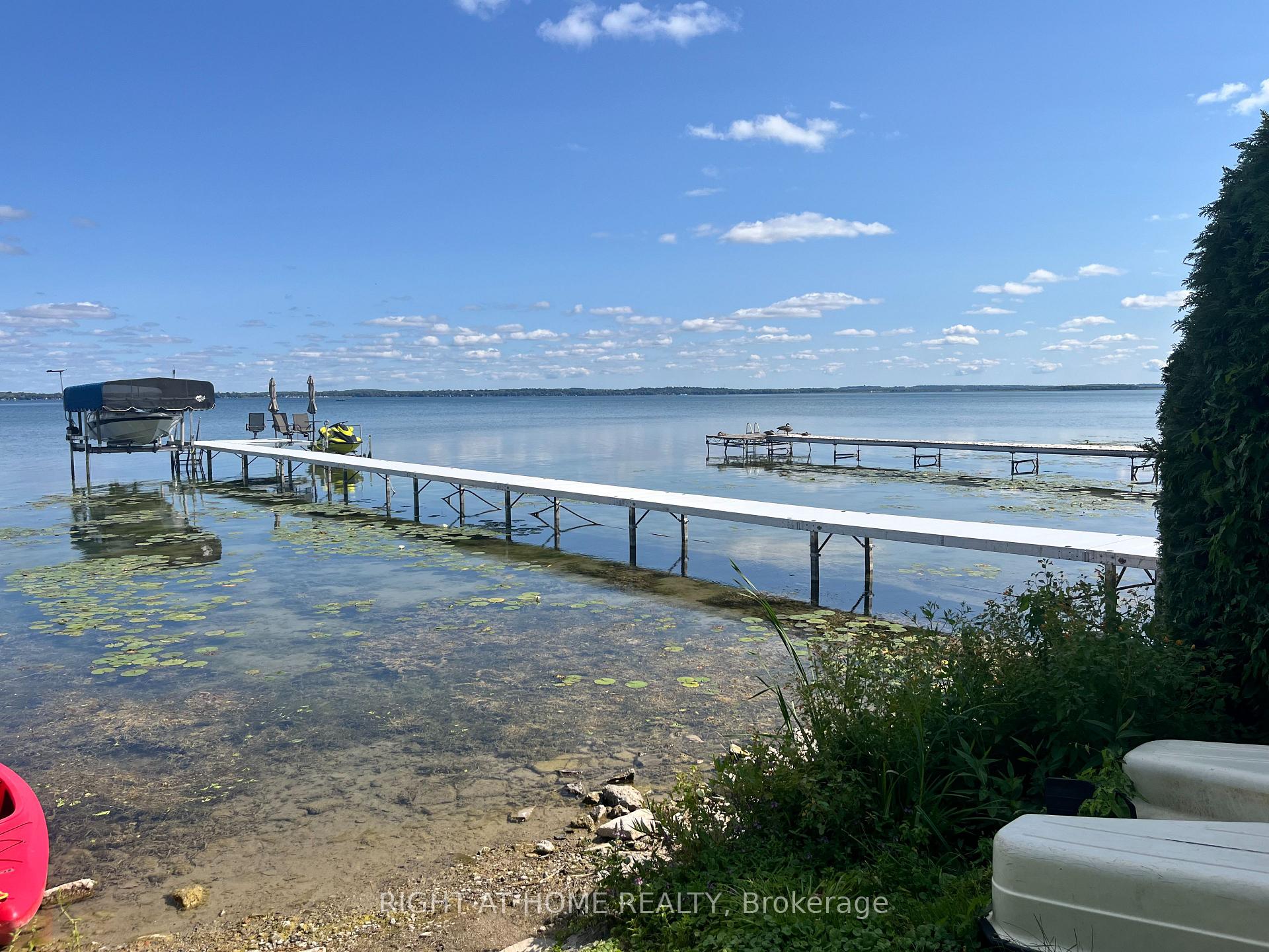 Photo 7 of 414 Limerick Street, Innisfil, Rural Innisfil — HOMEH
