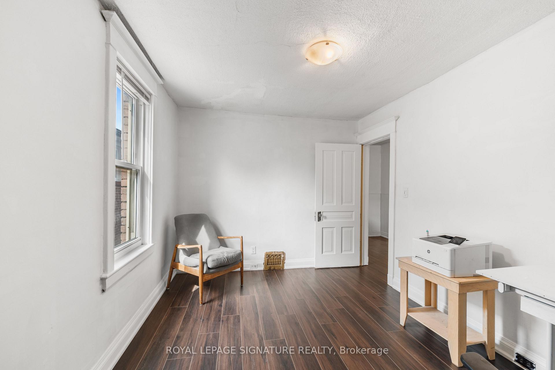 Photo 23 of 72 Gwynne Avenue, Toronto, South Parkdale — HOMEH
