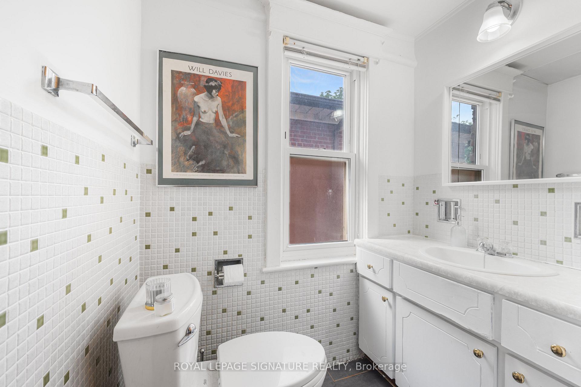 Photo 27 of 72 Gwynne Avenue, Toronto, South Parkdale — HOMEH
