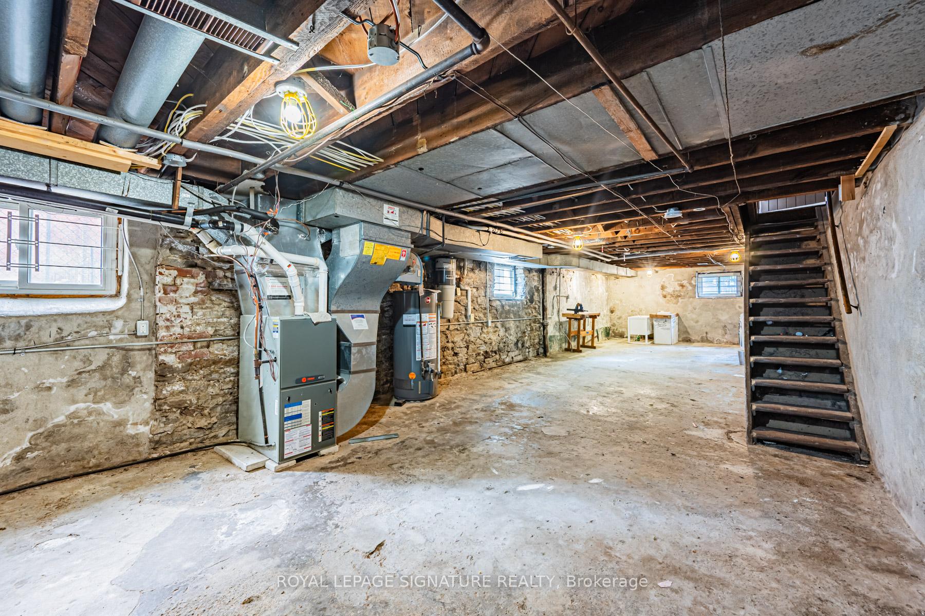 Photo 30 of 72 Gwynne Avenue, Toronto, South Parkdale — HOMEH