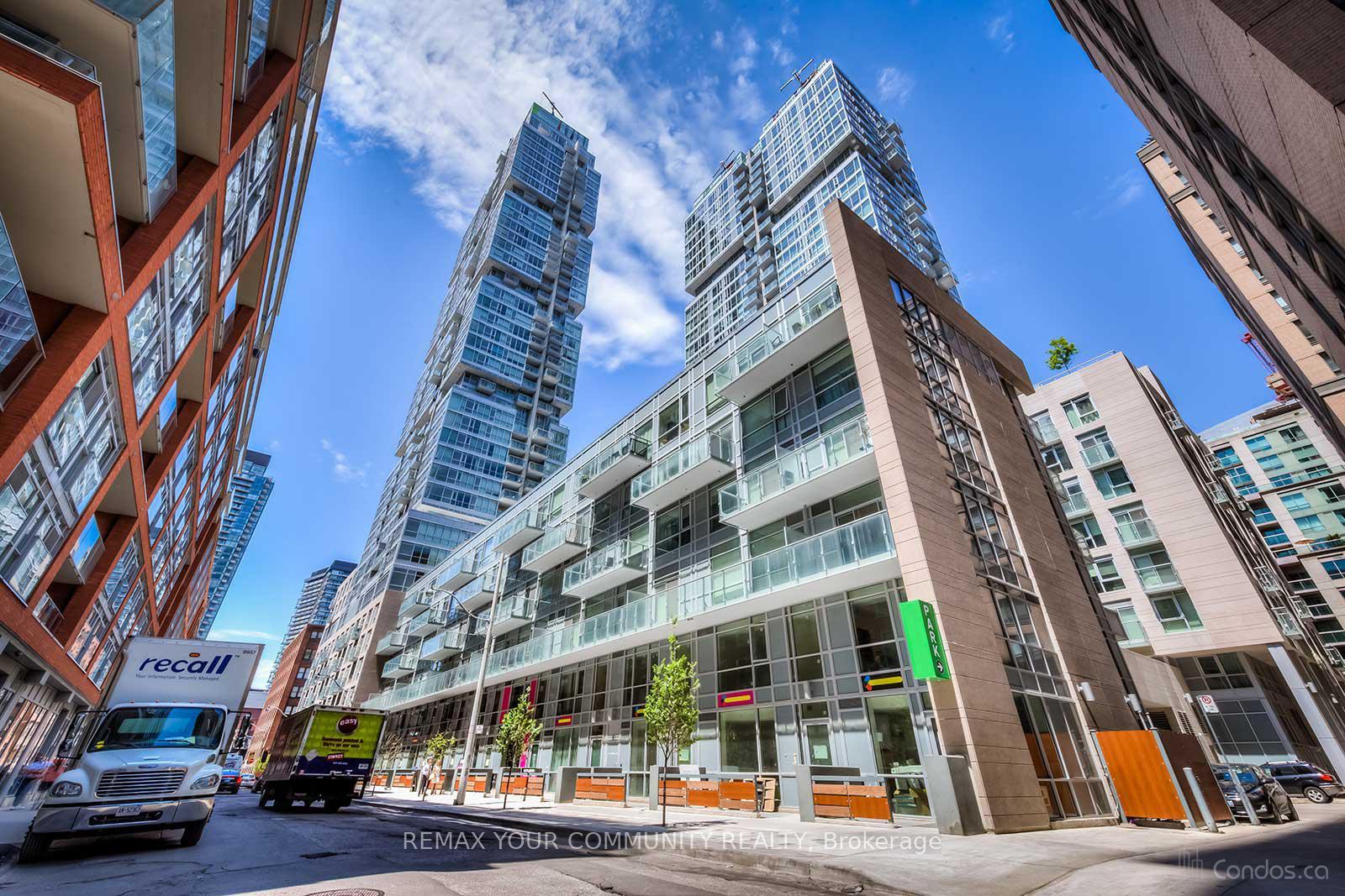 Photo 19 of Unit 502, 30 Nelson Street, Toronto, Waterfront Communities — HOMEH