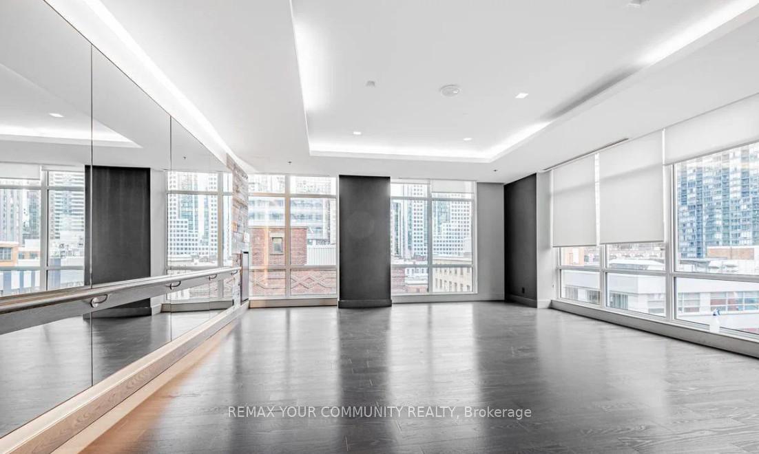 Photo 24 of Unit 502, 30 Nelson Street, Toronto, Waterfront Communities — HOMEH