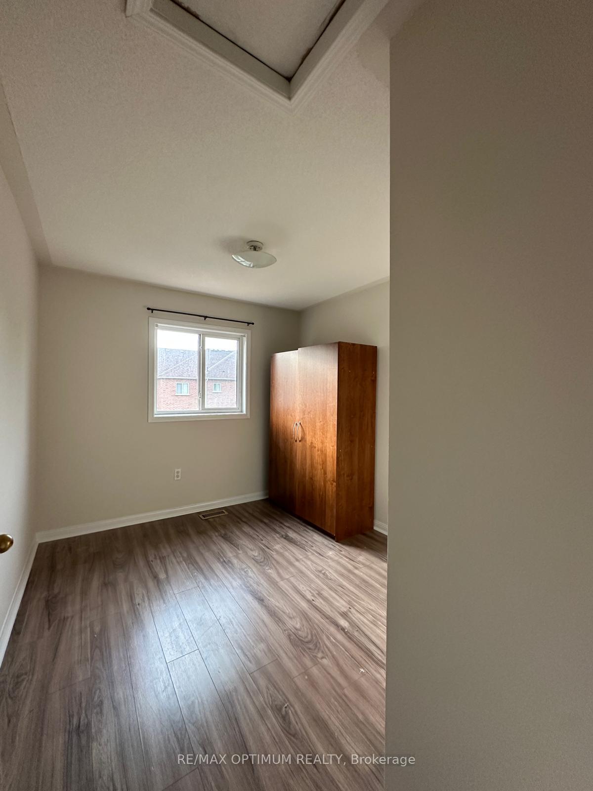 Photo 9 of 3942 Coachman Circle, Mississauga, Churchill Meadows — HOMEH