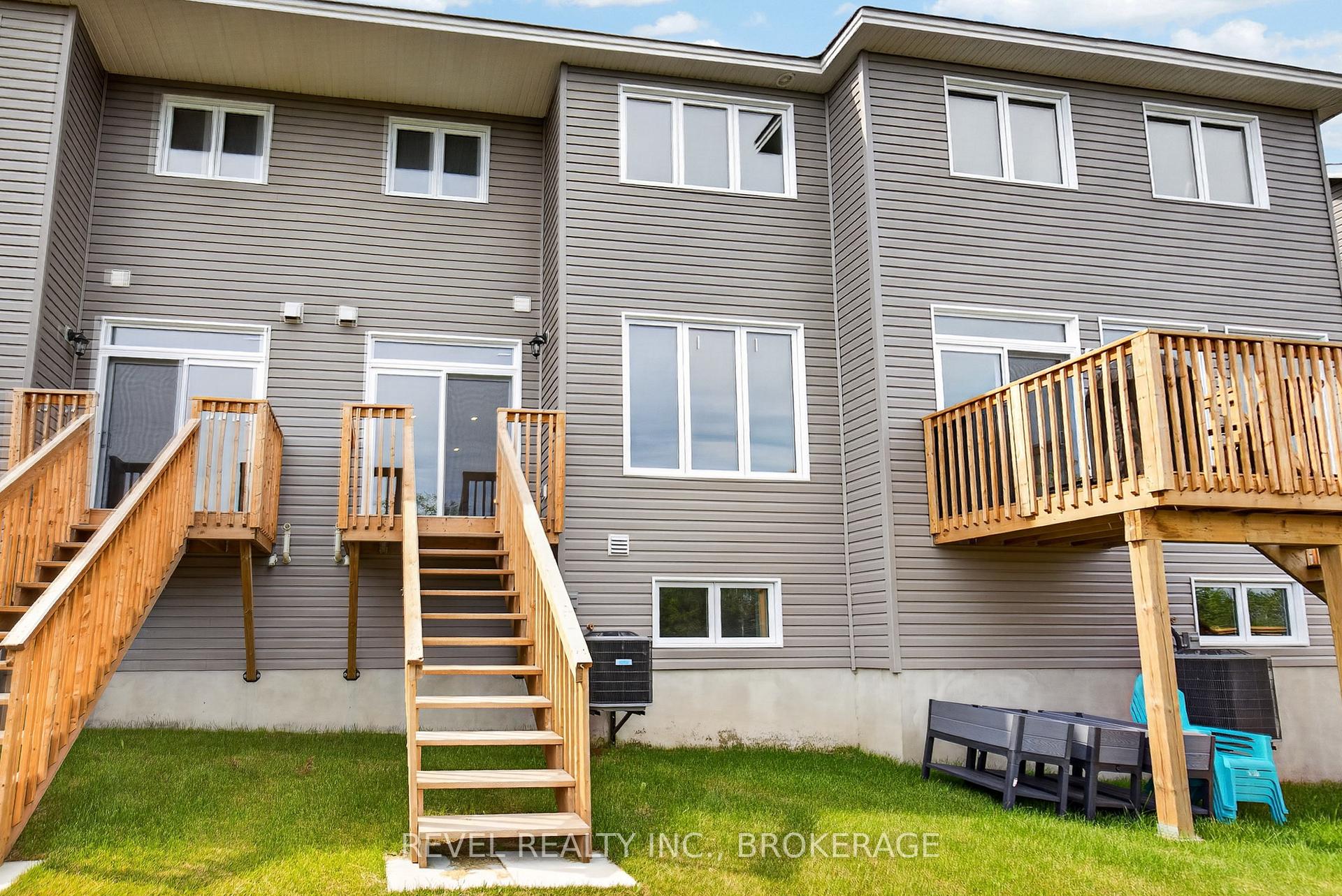 Photo 44 of 444 Buckthorn Drive, Kingston, City Northwest — HOMEH