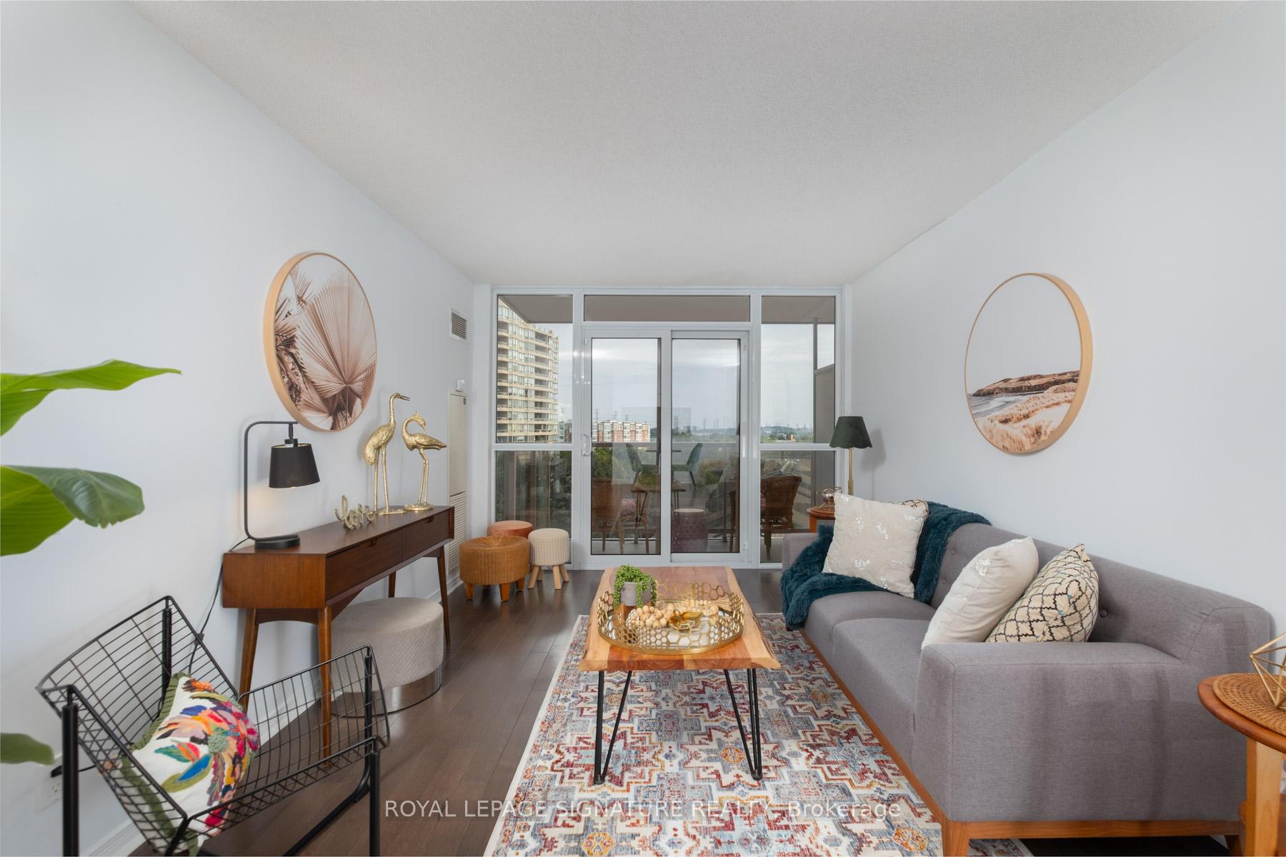 Photo 3 of Unit 810, 1200 The Esplanade Road N, Pickering, Town Centre — HOMEH