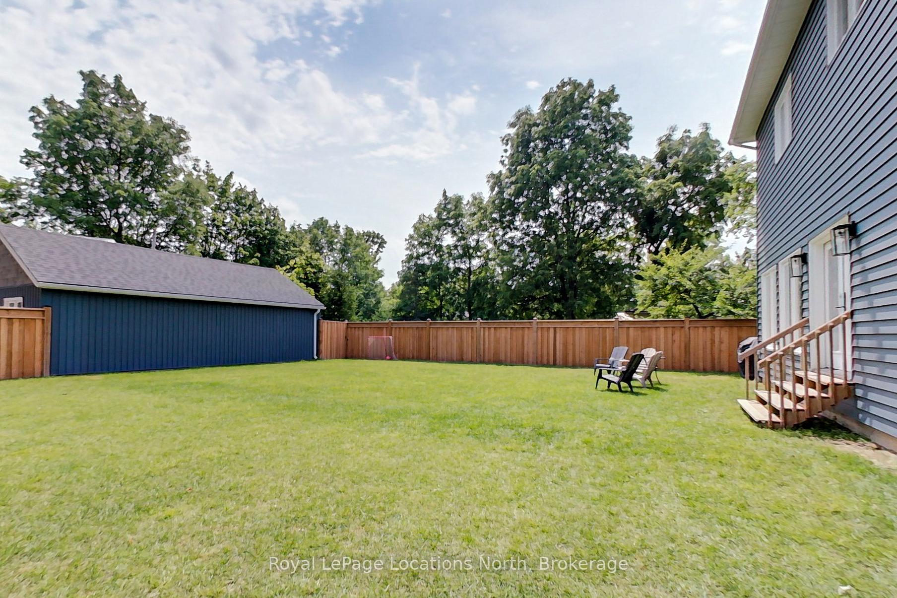 Photo 15 of 245 Jane Street, Clearview, Stayner — HOMEH