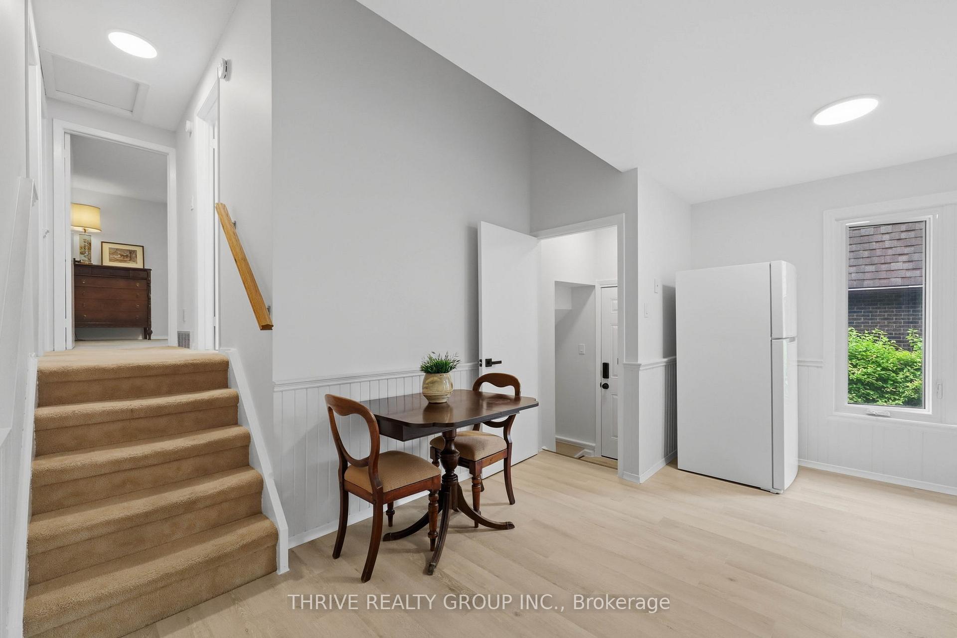Photo 12 of 115 Haliburton Road, London, South K — HOMEH