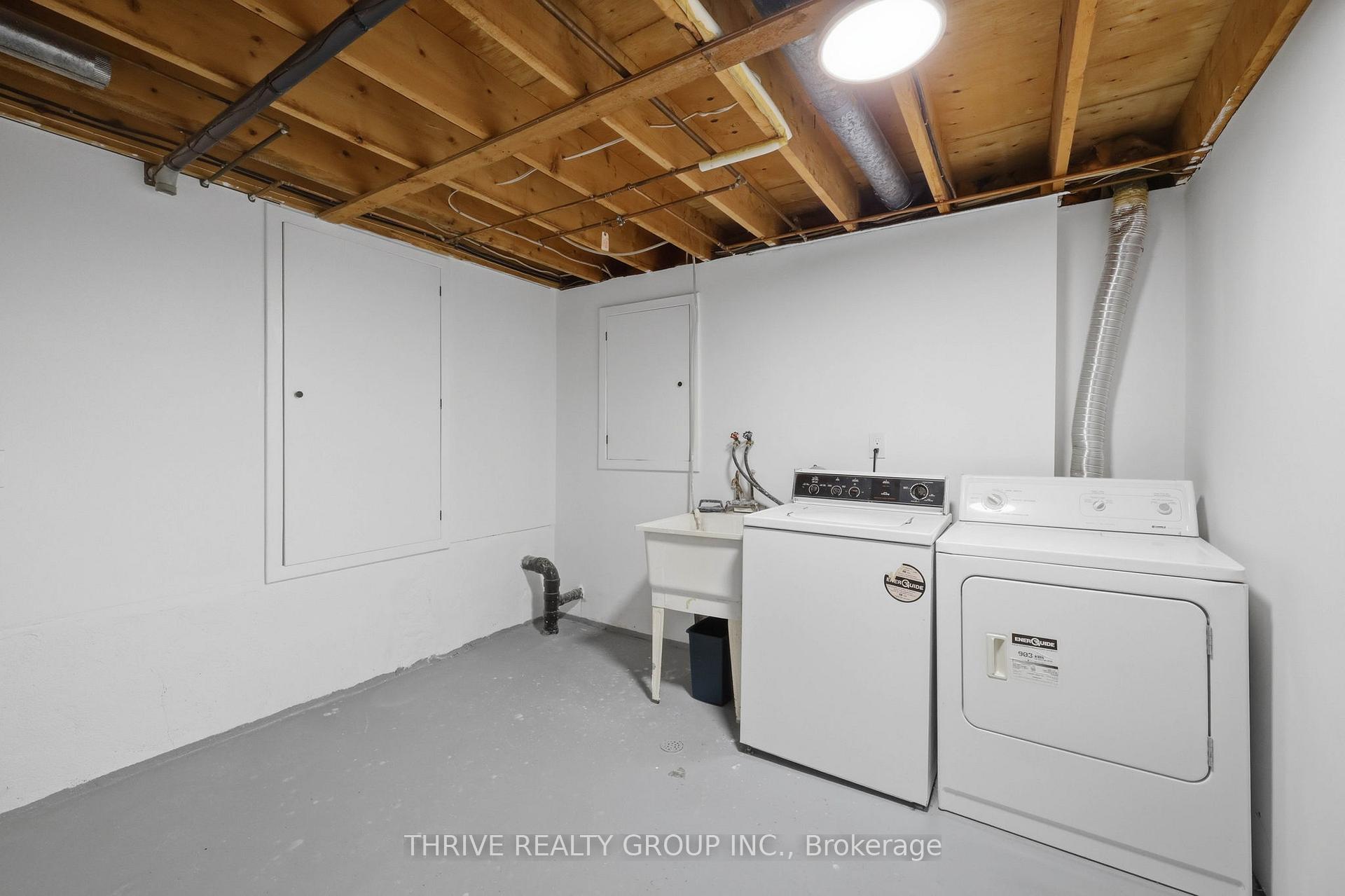 Photo 22 of 115 Haliburton Road, London, South K — HOMEH