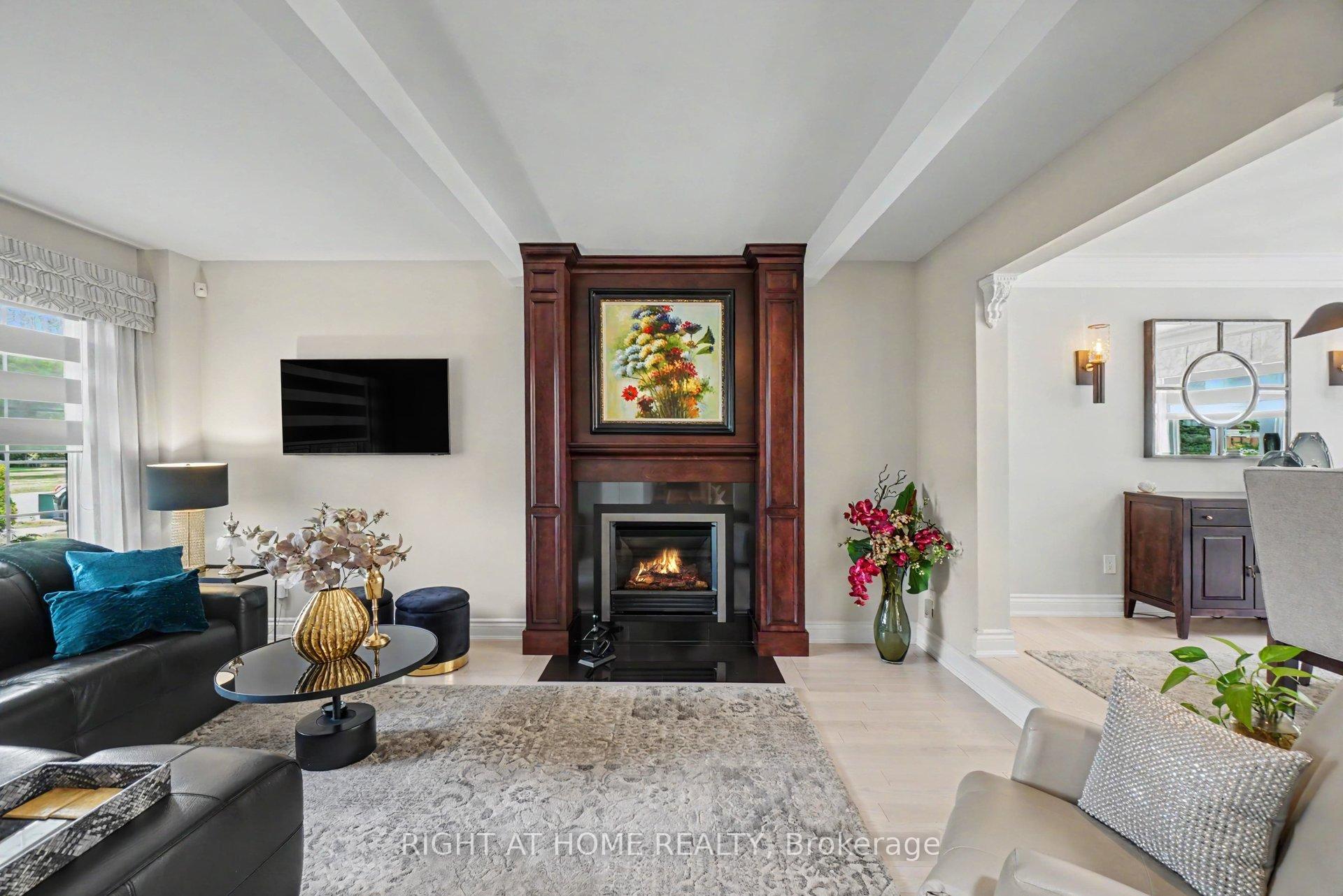 Photo 6 of 1484 Meadowbrook Road, Ottawa, Pineview — HOMEH