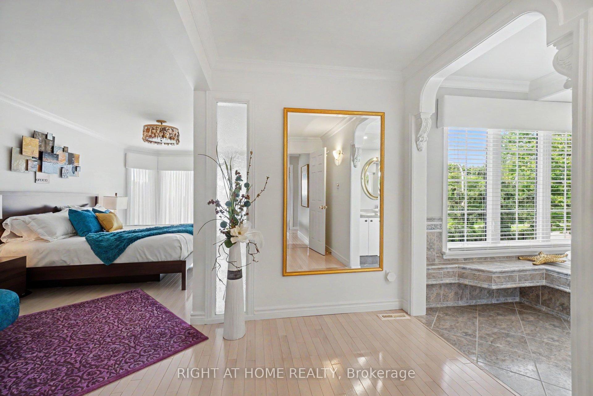Photo 17 of 1484 Meadowbrook Road, Ottawa, Pineview — HOMEH