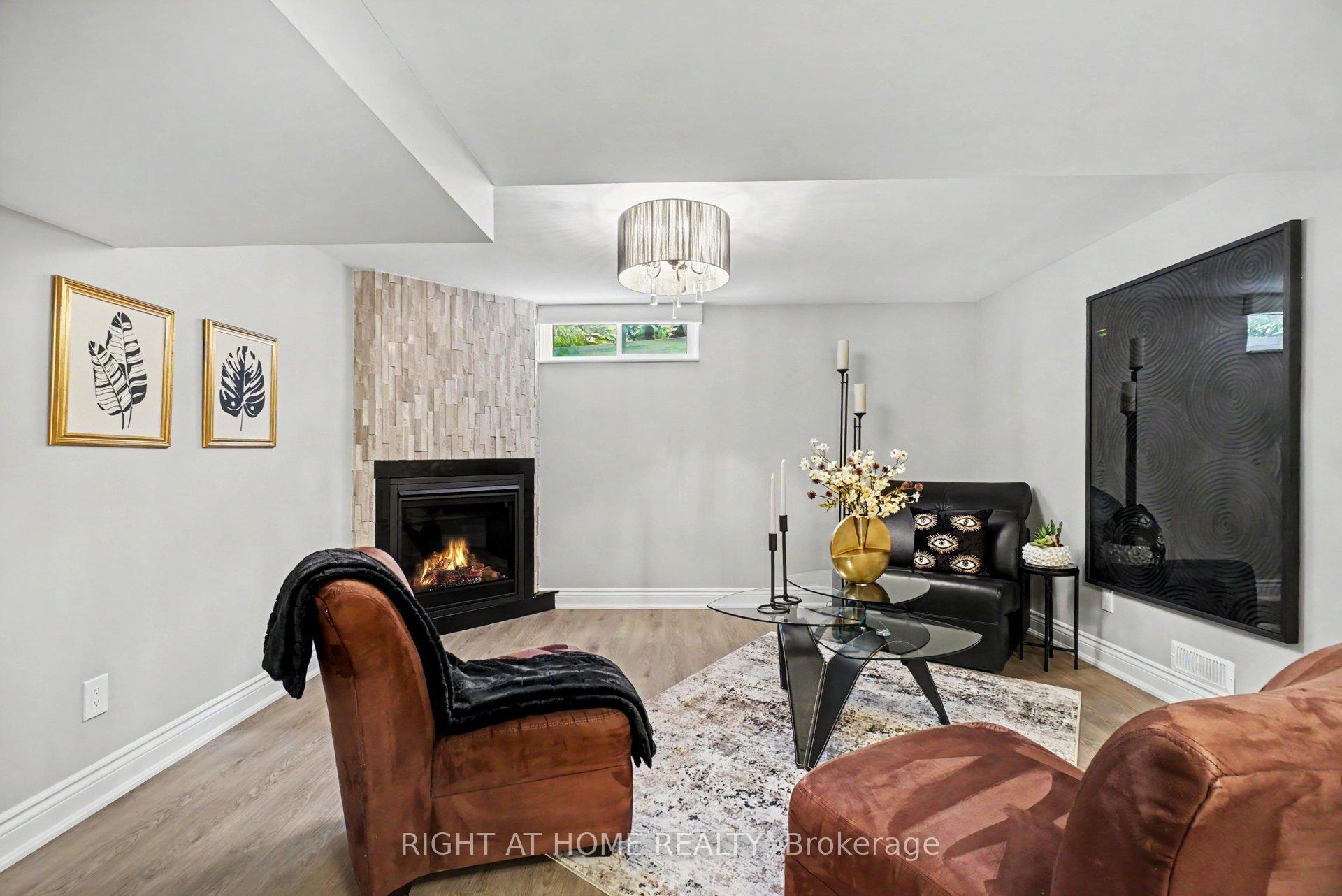 Photo 32 of 1484 Meadowbrook Road, Ottawa, Pineview — HOMEH