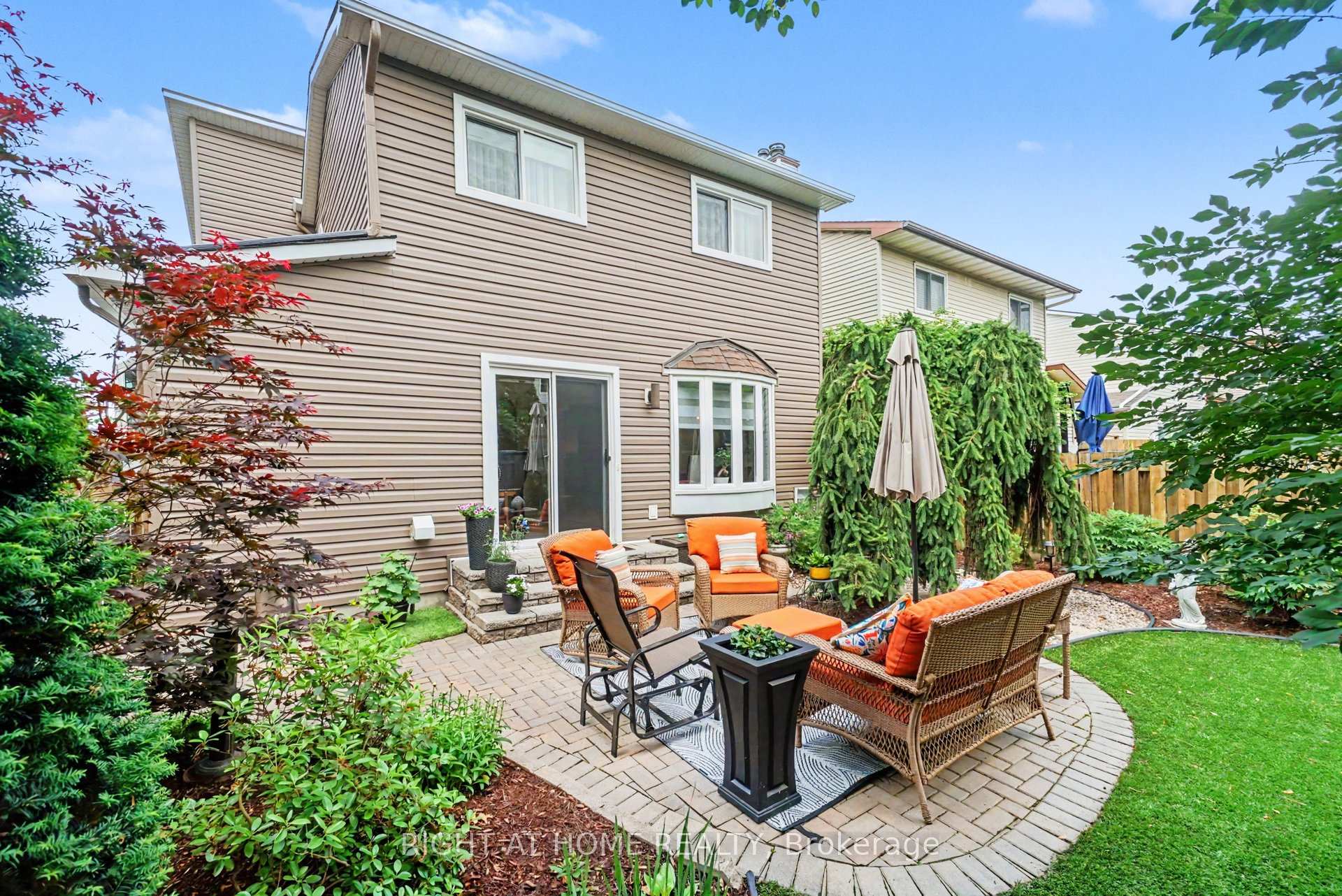 Photo 37 of 1484 Meadowbrook Road, Ottawa, Pineview — HOMEH