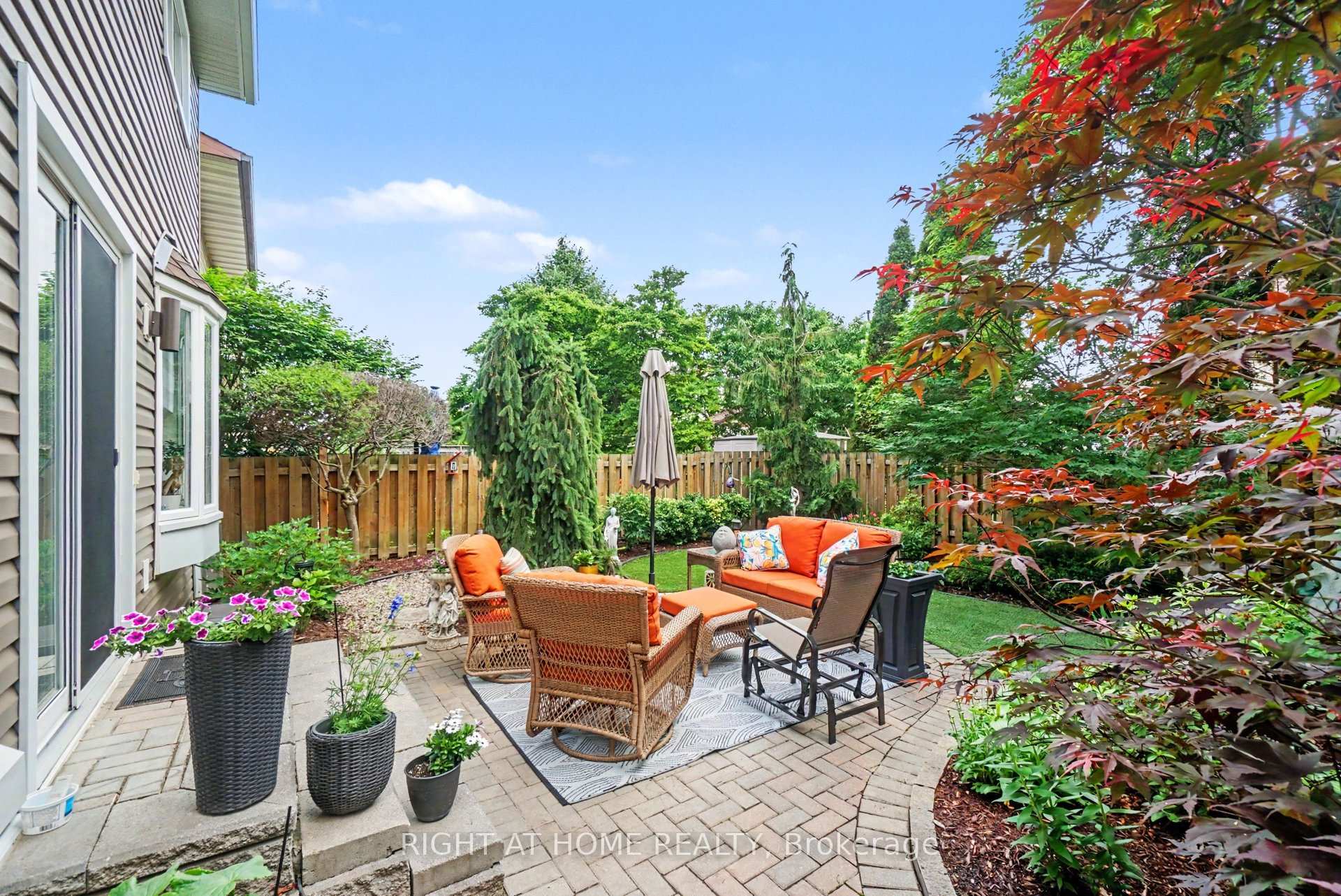 Photo 39 of 1484 Meadowbrook Road, Ottawa, Pineview — HOMEH