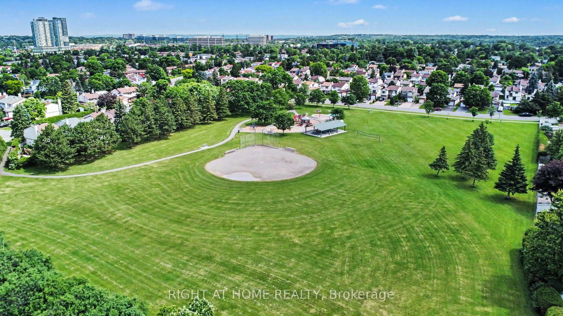 Photo 42 of 1484 Meadowbrook Road, Ottawa, Pineview — HOMEH