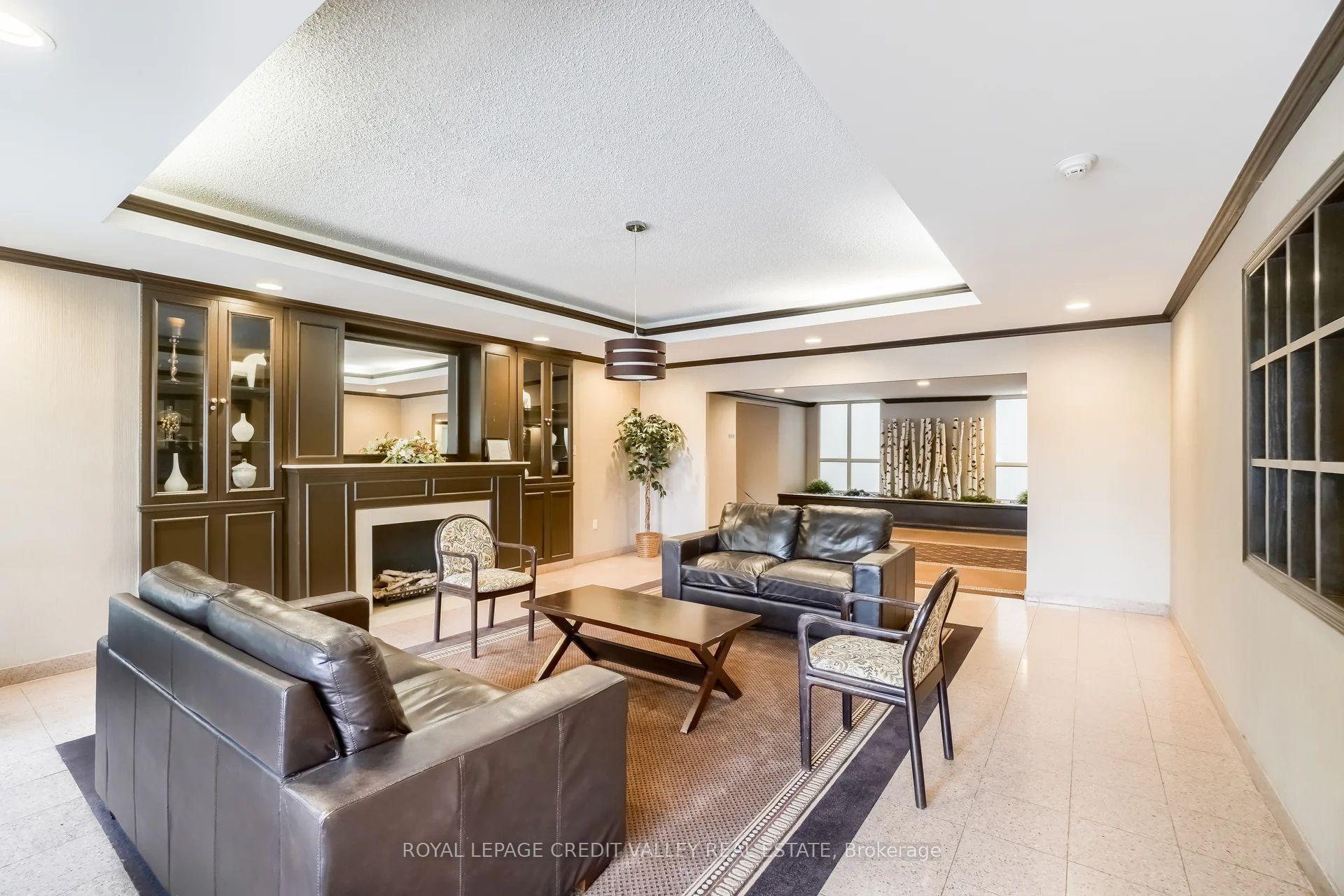 Photo 4 of Unit 407, 8351 Mclaughlin Road S, Brampton, Brampton South — HOMEH