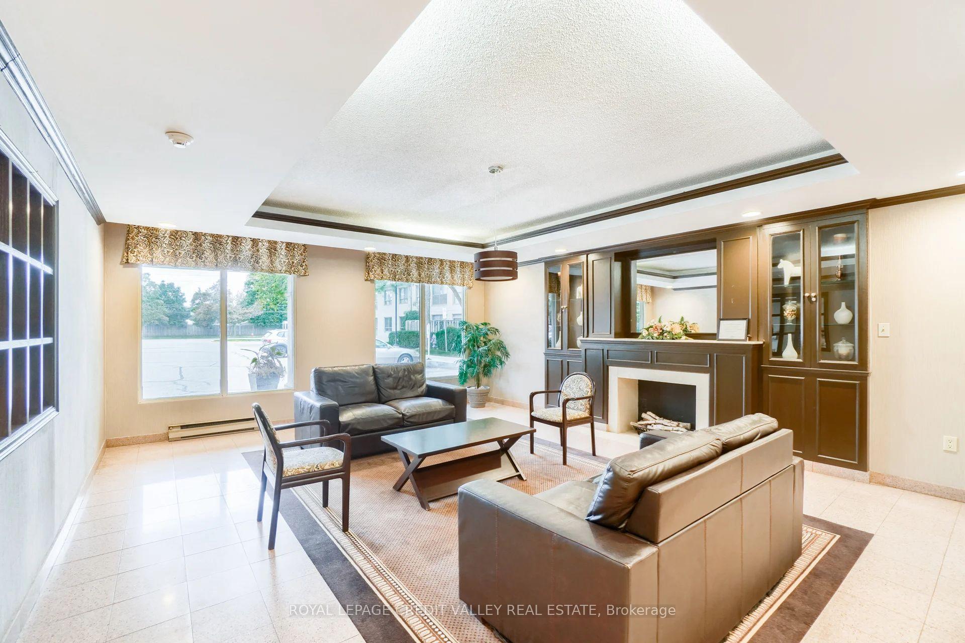 Photo 5 of Unit 407, 8351 Mclaughlin Road S, Brampton, Brampton South — HOMEH
