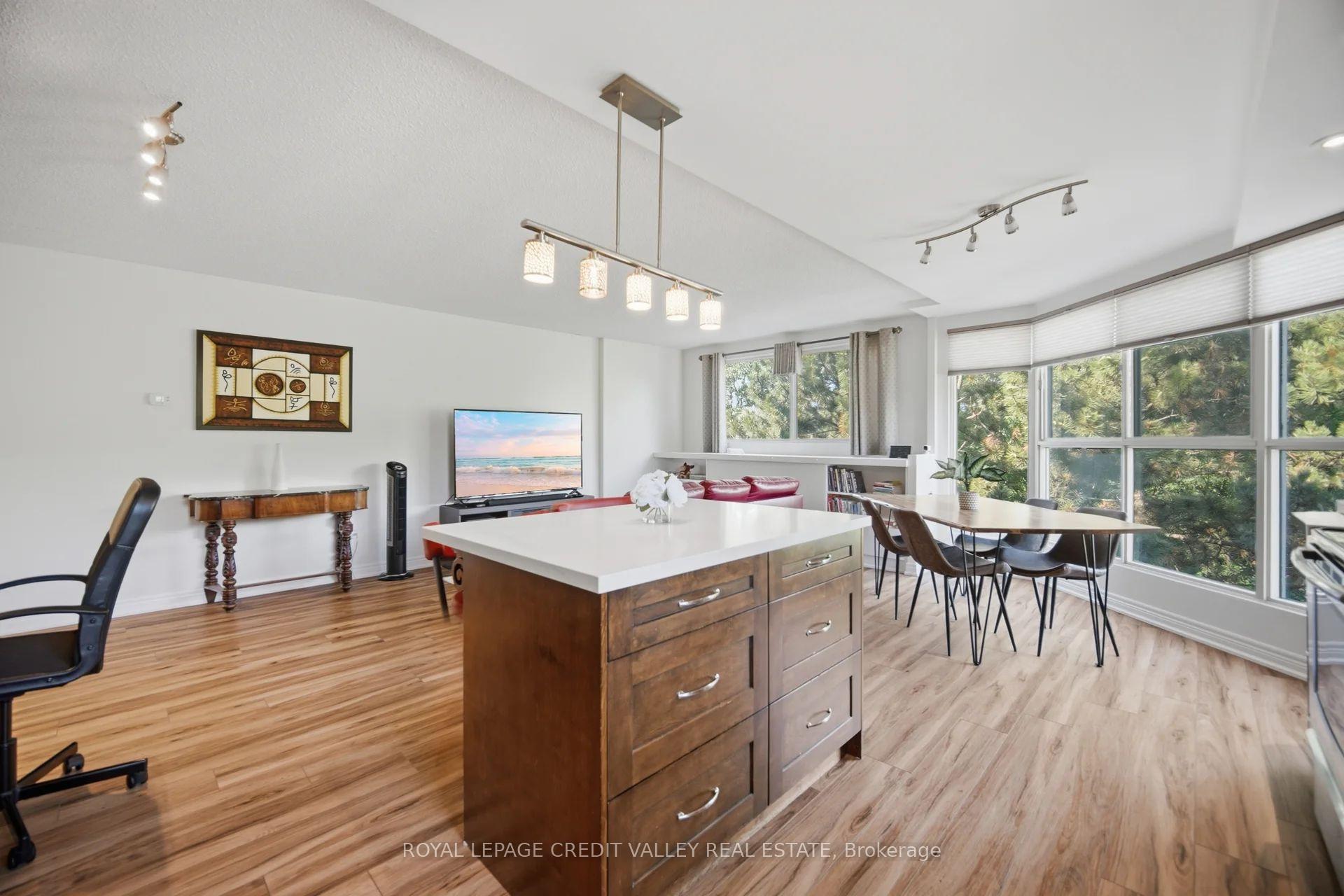 Photo 18 of Unit 407, 8351 Mclaughlin Road S, Brampton, Brampton South — HOMEH