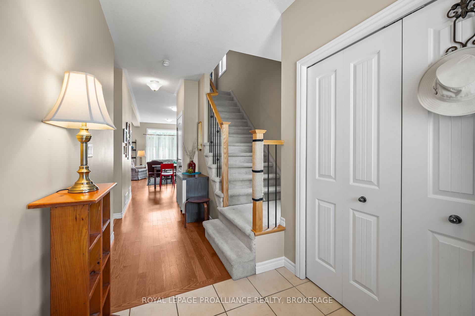 Photo 3 of 917 Blossom Street, Kingston, City Northwest — HOMEH
