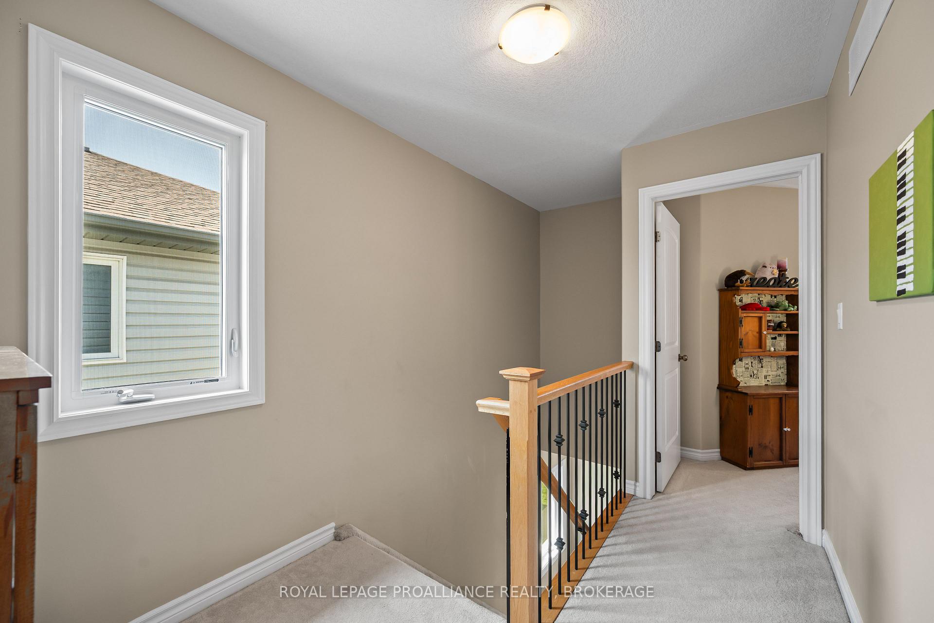 Photo 16 of 917 Blossom Street, Kingston, City Northwest — HOMEH