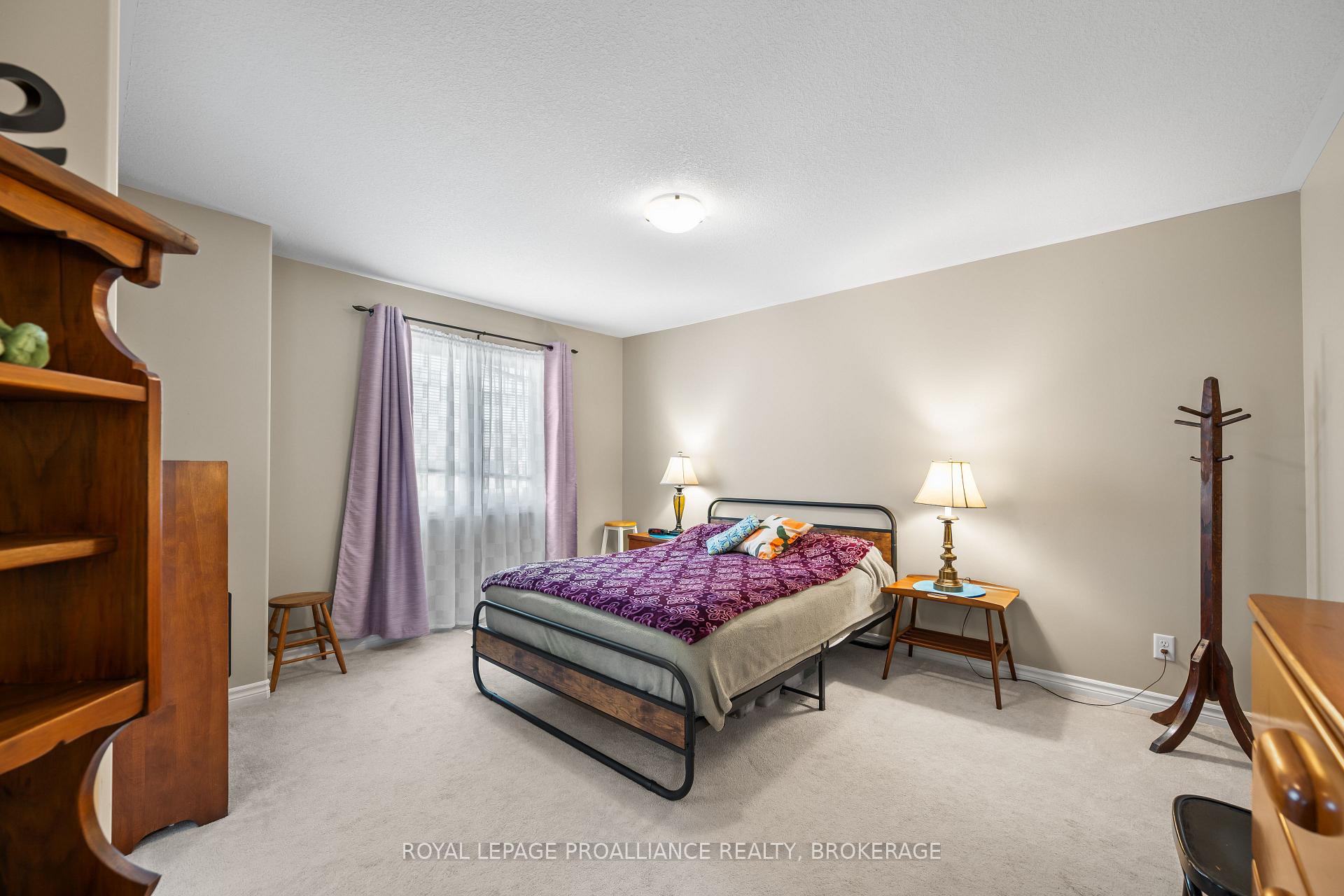 Photo 18 of 917 Blossom Street, Kingston, City Northwest — HOMEH