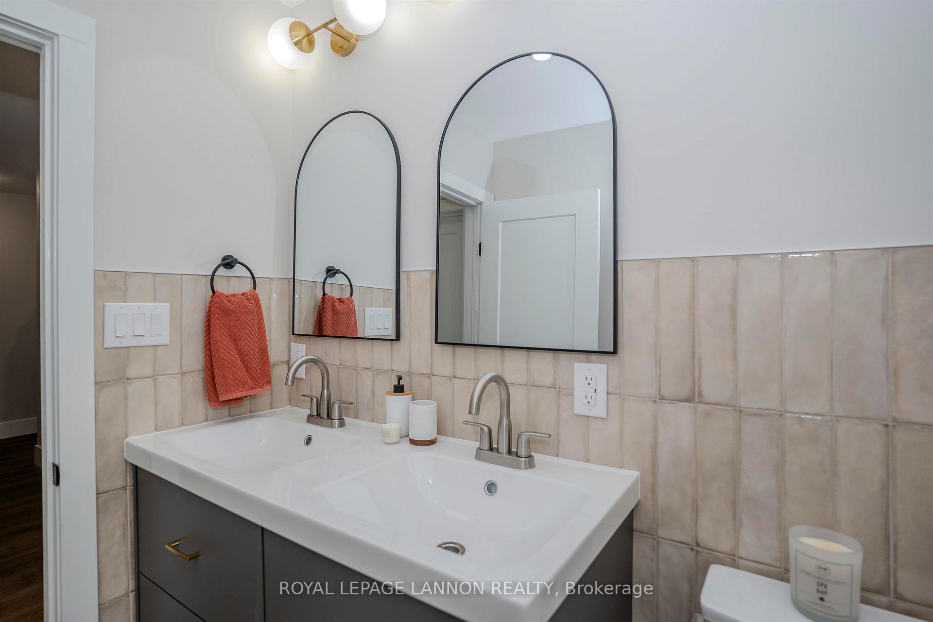 Photo 17 of 104 Riverview Drive, Thunder Bay, Edgewater Park — HOMEH