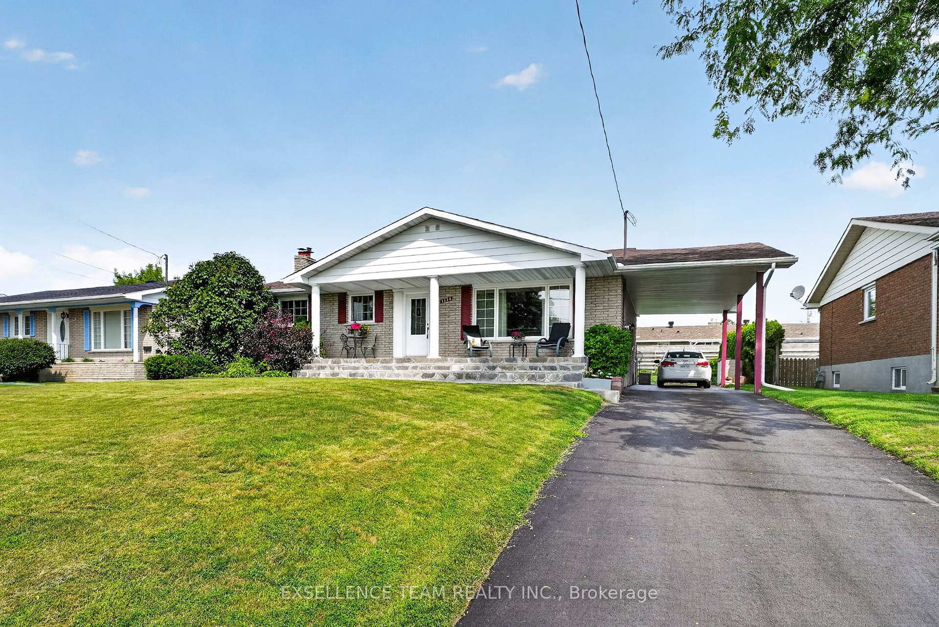 Photo 3 of 1120 Lasalle Road, Cornwall, Cornwall — HOMEH