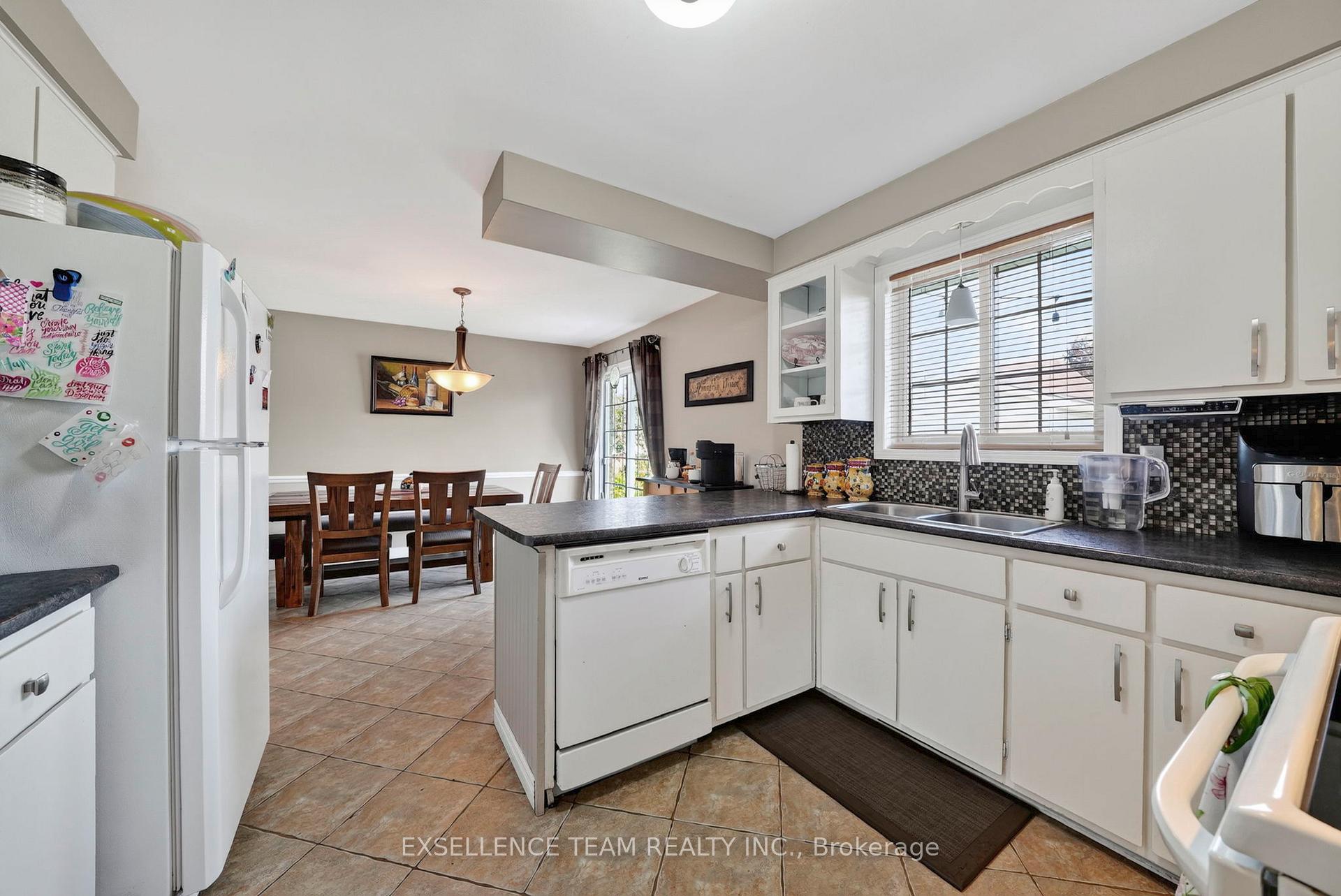 Photo 13 of 1120 Lasalle Road, Cornwall, Cornwall — HOMEH