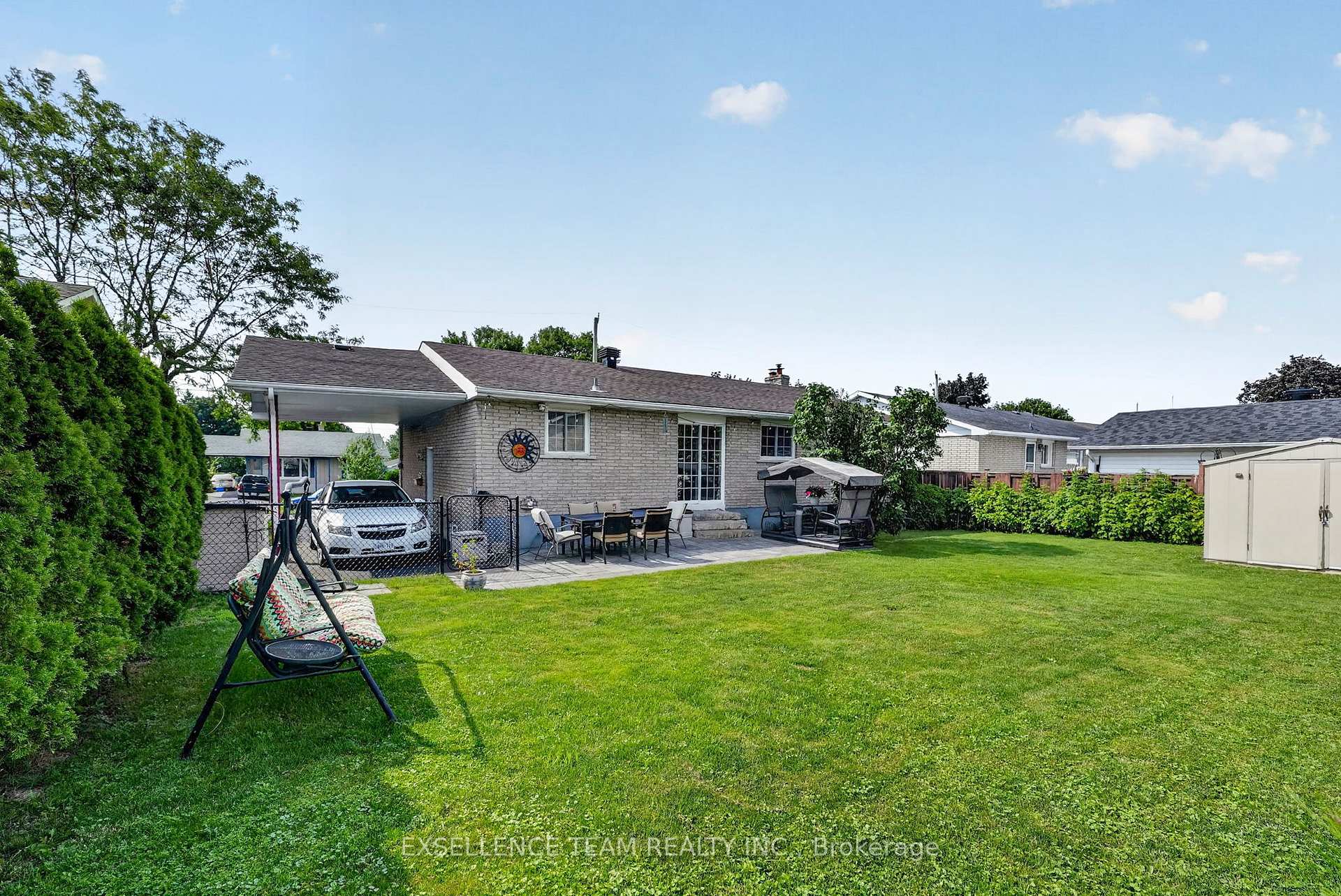 Photo 32 of 1120 Lasalle Road, Cornwall, Cornwall — HOMEH