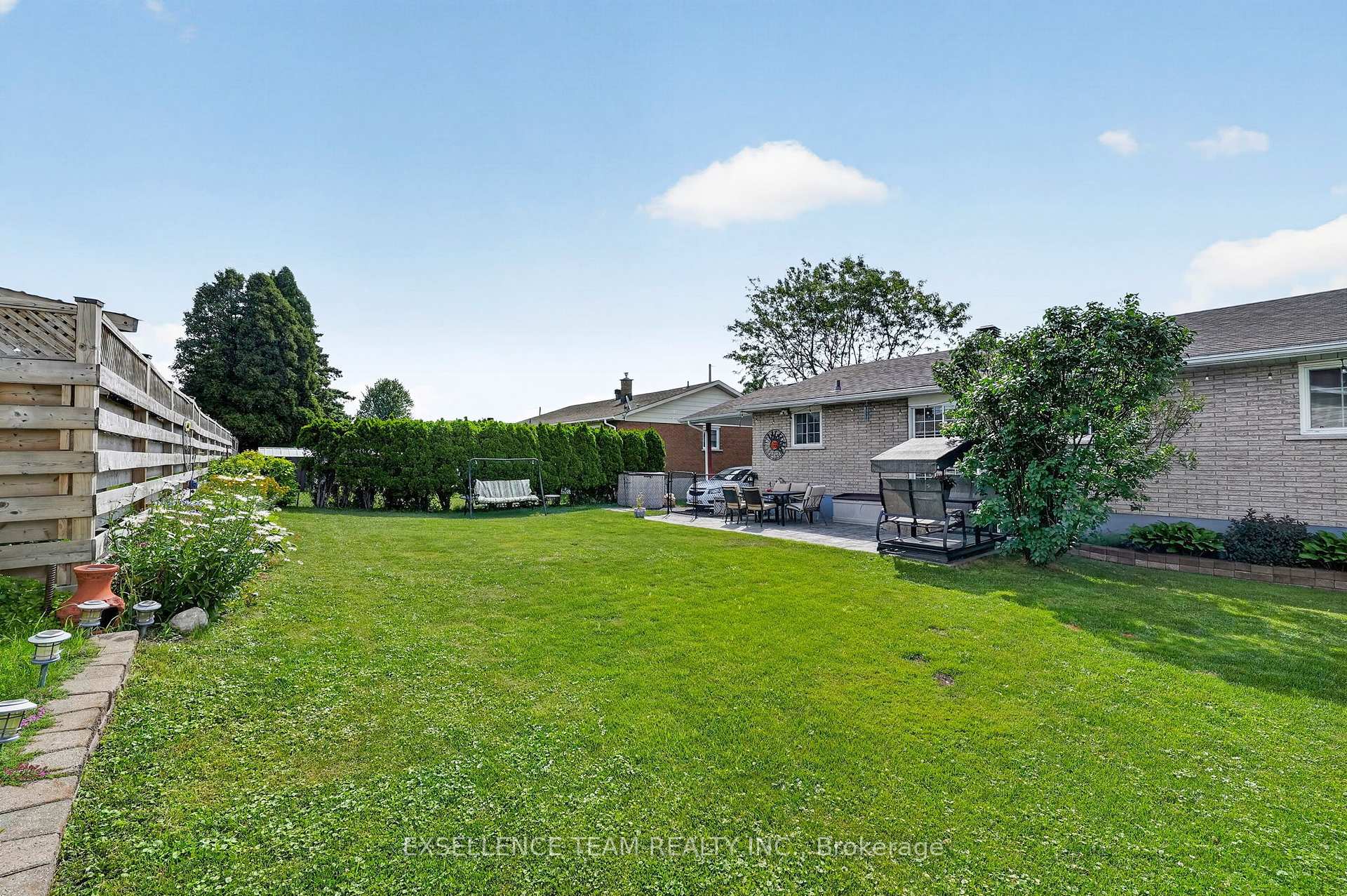 Photo 37 of 1120 Lasalle Road, Cornwall, Cornwall — HOMEH