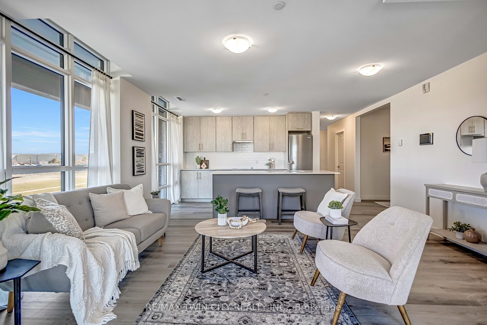 Photo 7 of Unit 212, 461 Green Road, Hamilton, Lakeshore — HOMEH