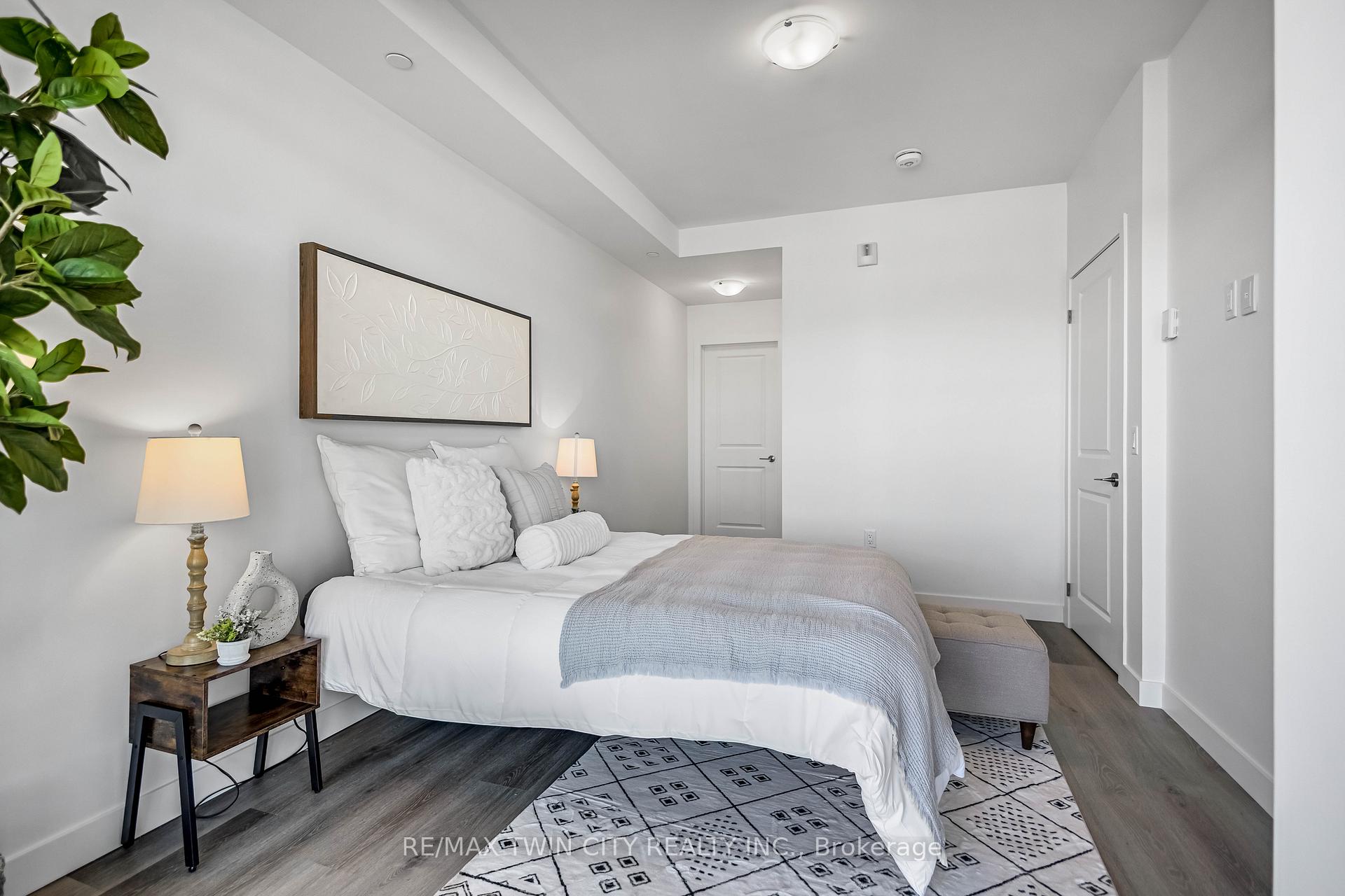 Photo 17 of Unit 212, 461 Green Road, Hamilton, Lakeshore — HOMEH