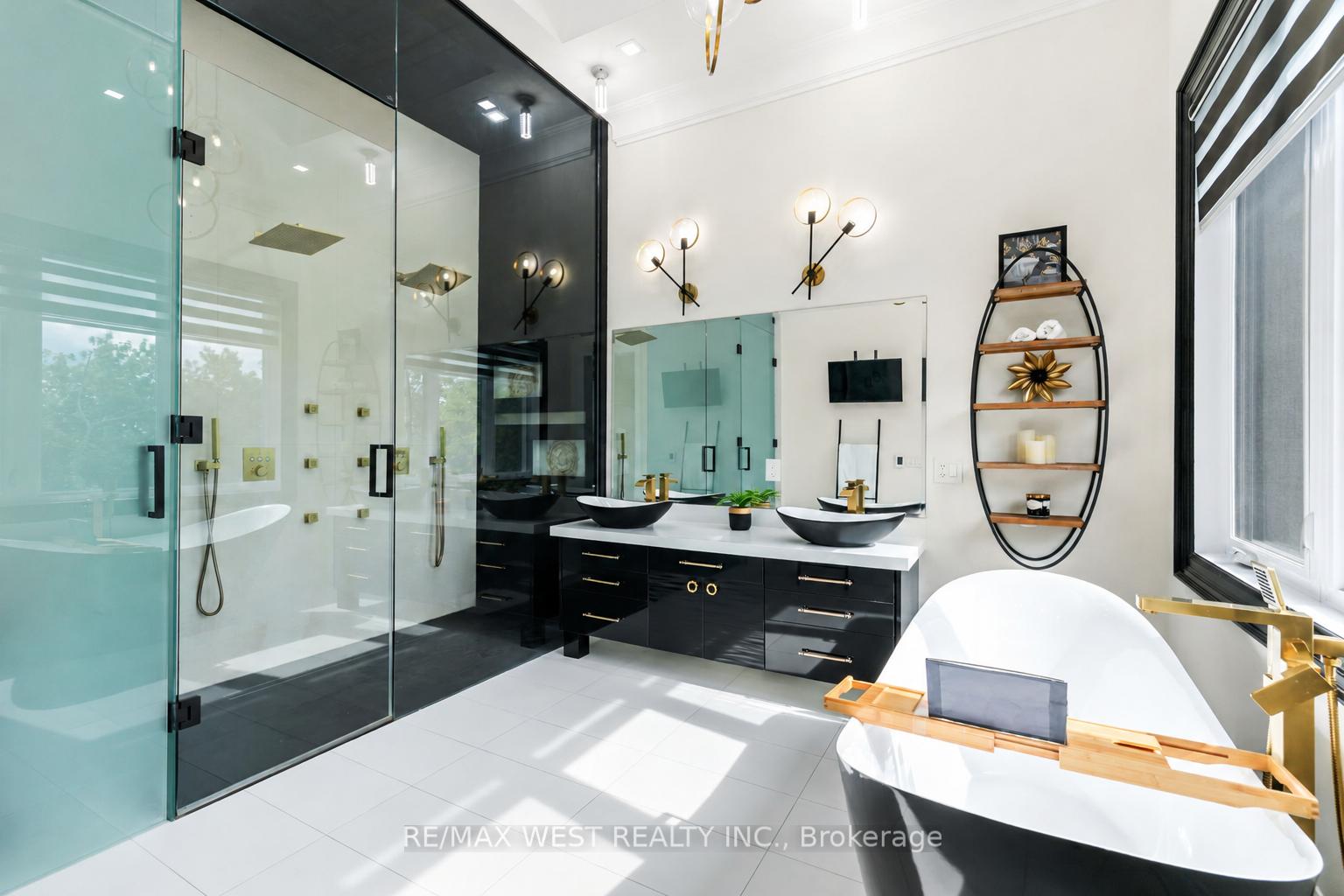 Photo 9 of 62 Sherwood Forest Drive, Markham, Bullock — HOMEH