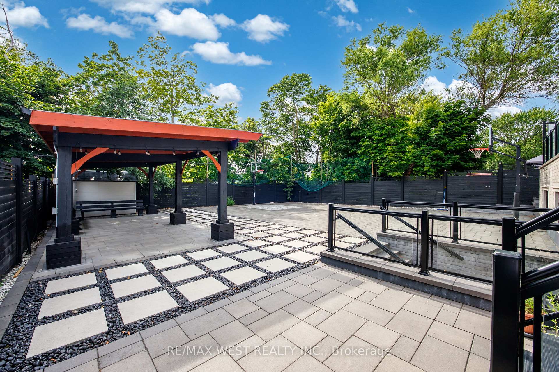 Photo 17 of 62 Sherwood Forest Drive, Markham, Bullock — HOMEH