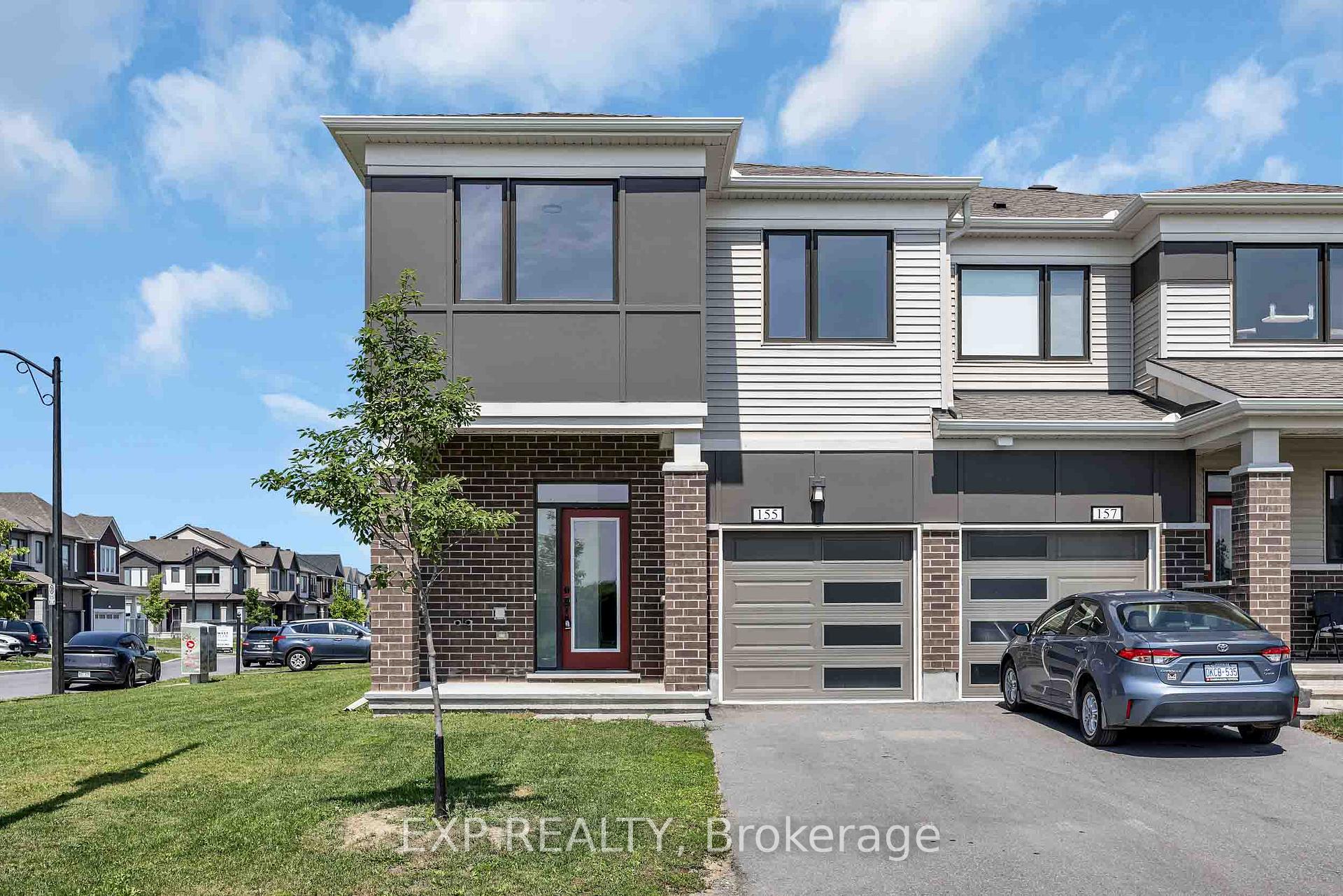 Photo 1 of 155 Yearling Circle, Ottawa, Goulbourn Twp From Franktown Rd/South To Rideau — HOMEH
