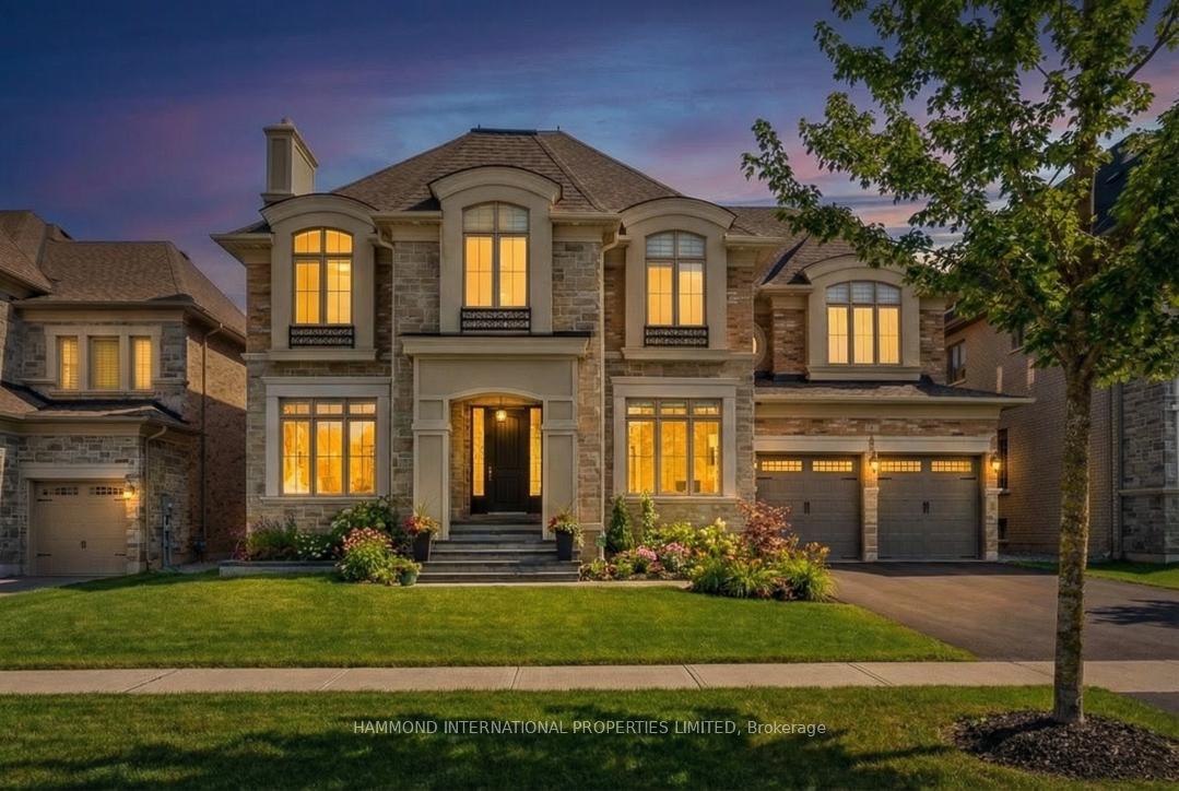 Photo 1 of 7 Kinghorn Road, King, King City — HOMEH