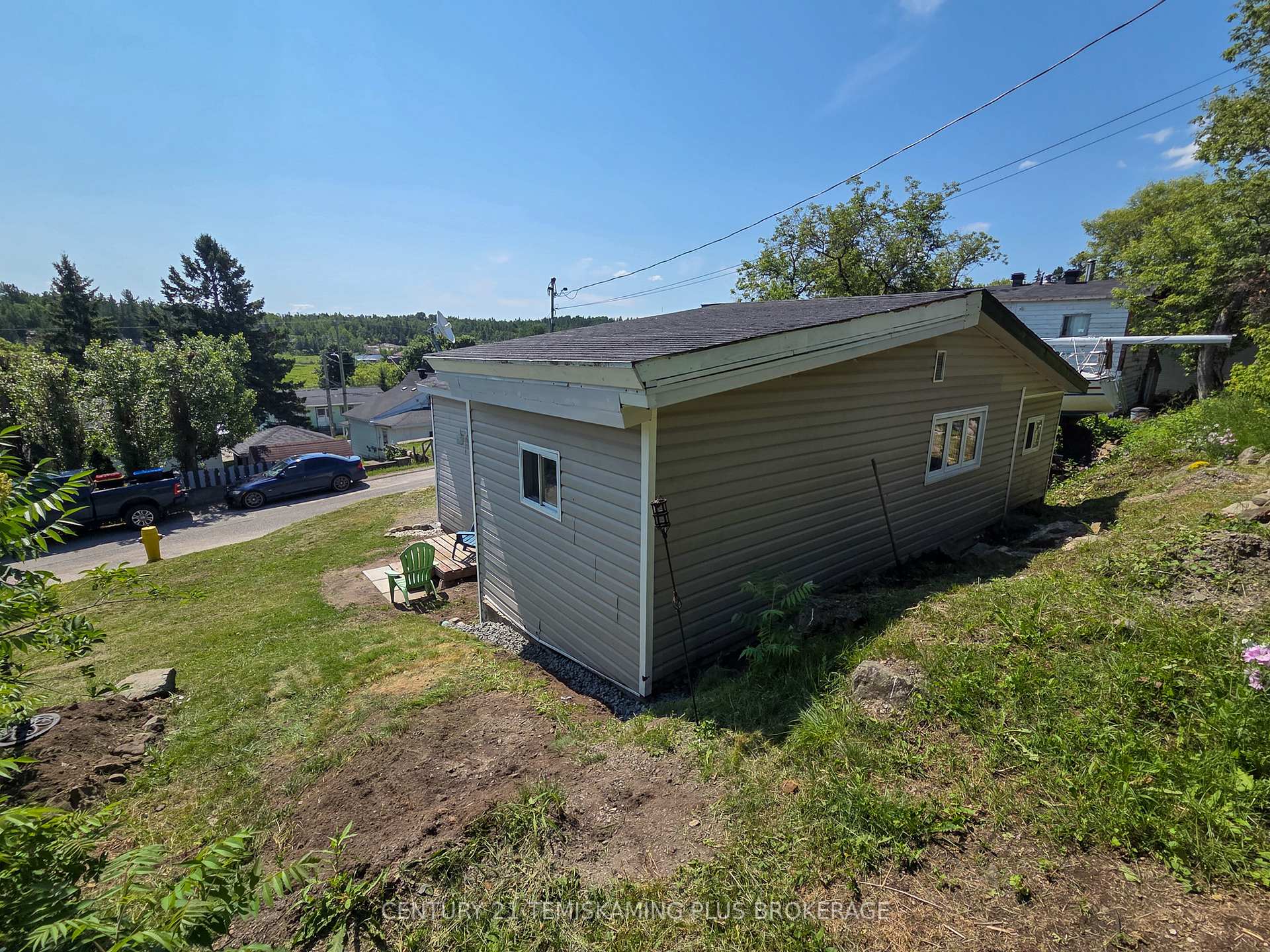 Photo 20 of 42 Russell Street, Cobalt — HOMEH