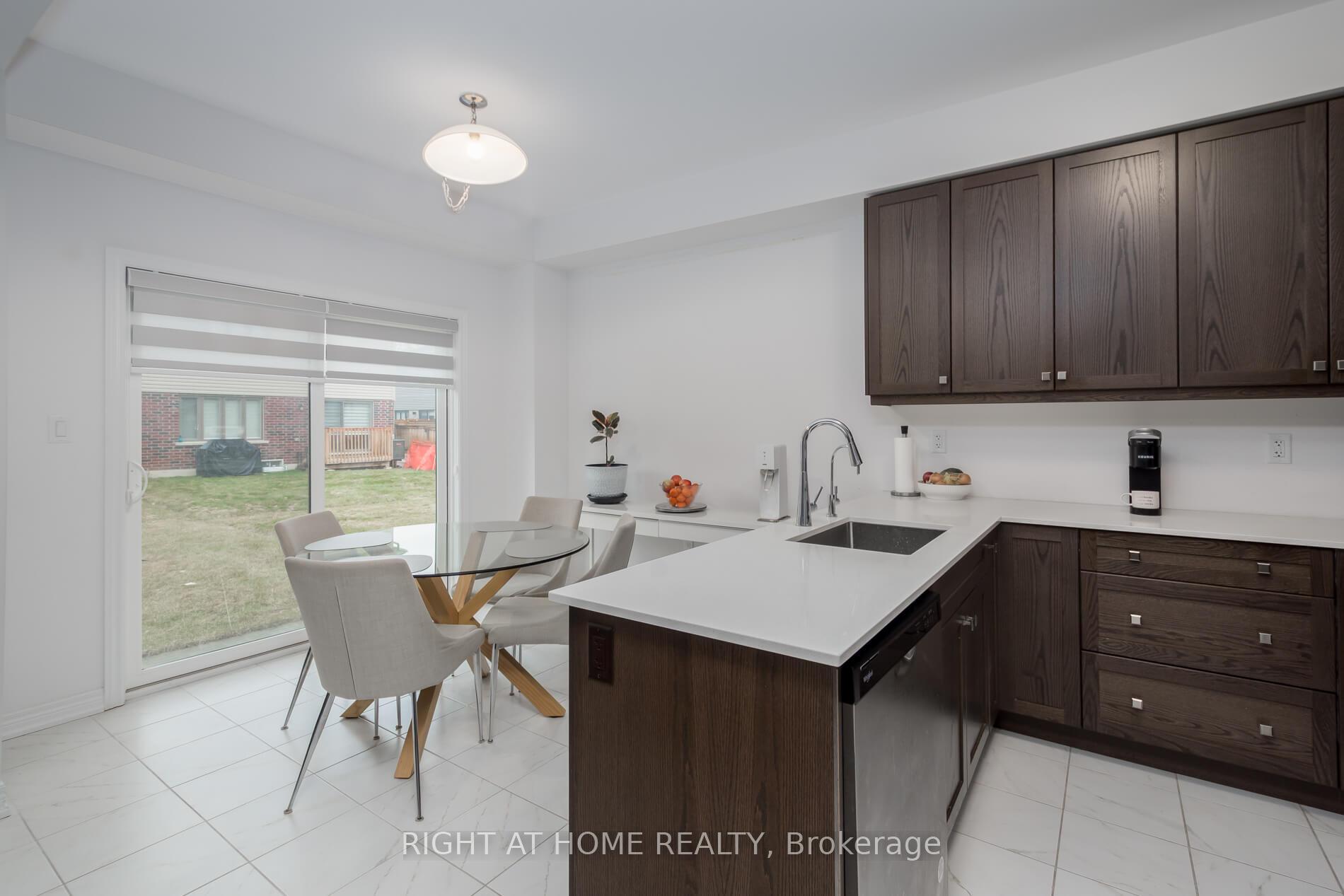 Photo 13 of 6 Broddy Avenue, Brantford, Empire South — HOMEH