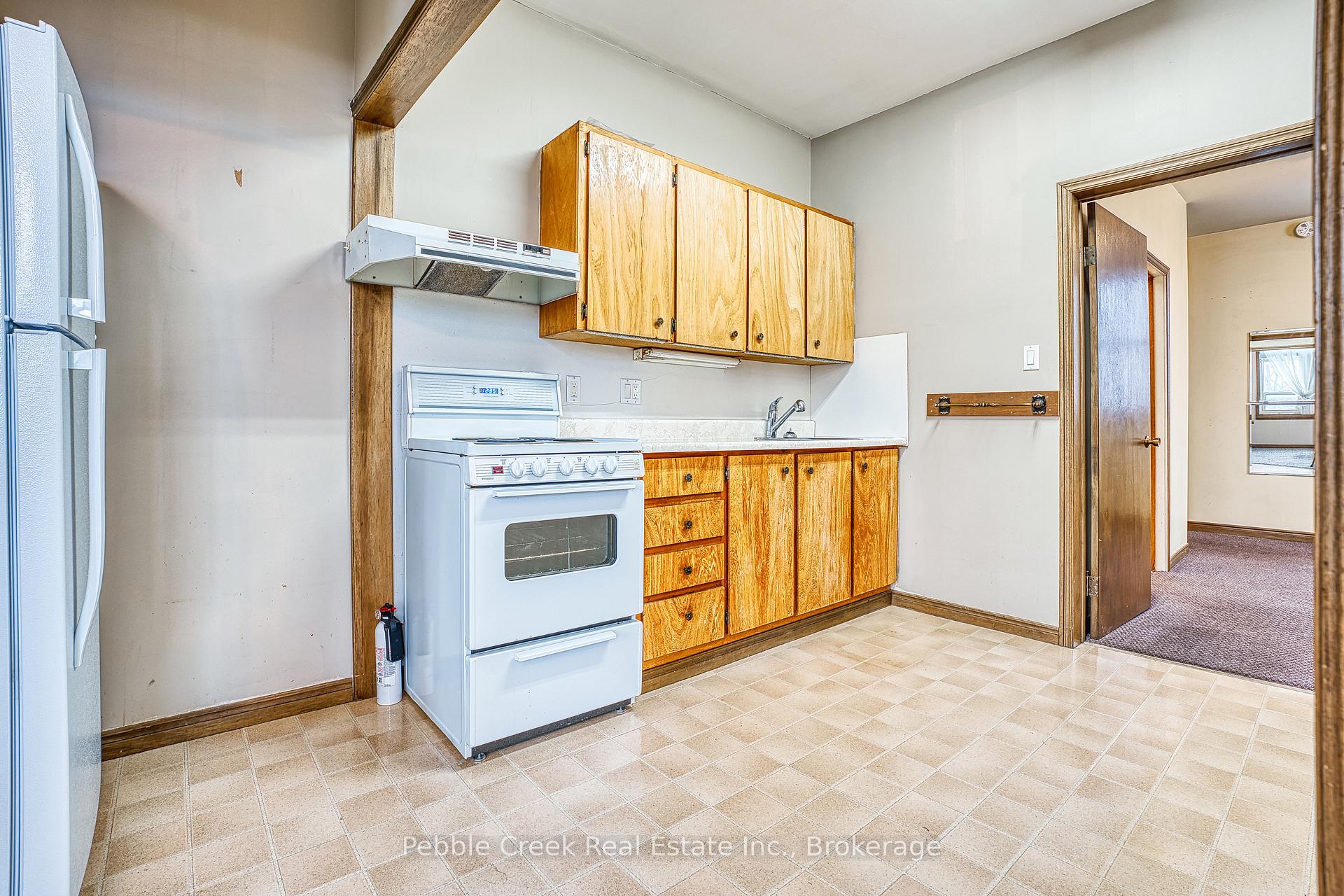 Photo 16 of 59 North Street N, Goderich, Goderich (Town) — HOMEH